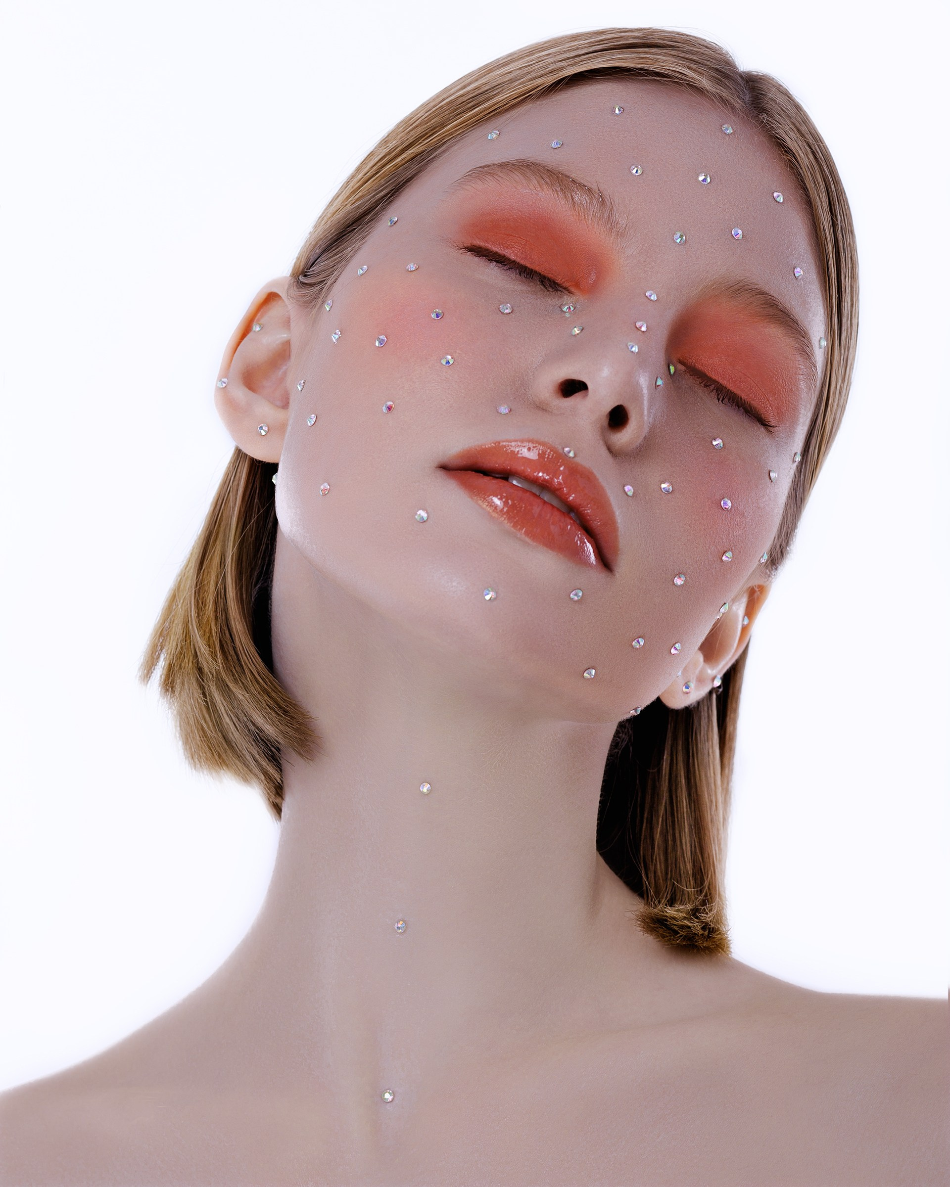 Фотограф в Краснодаре Нани Лоза. Студийная и выездная фотосъёмка