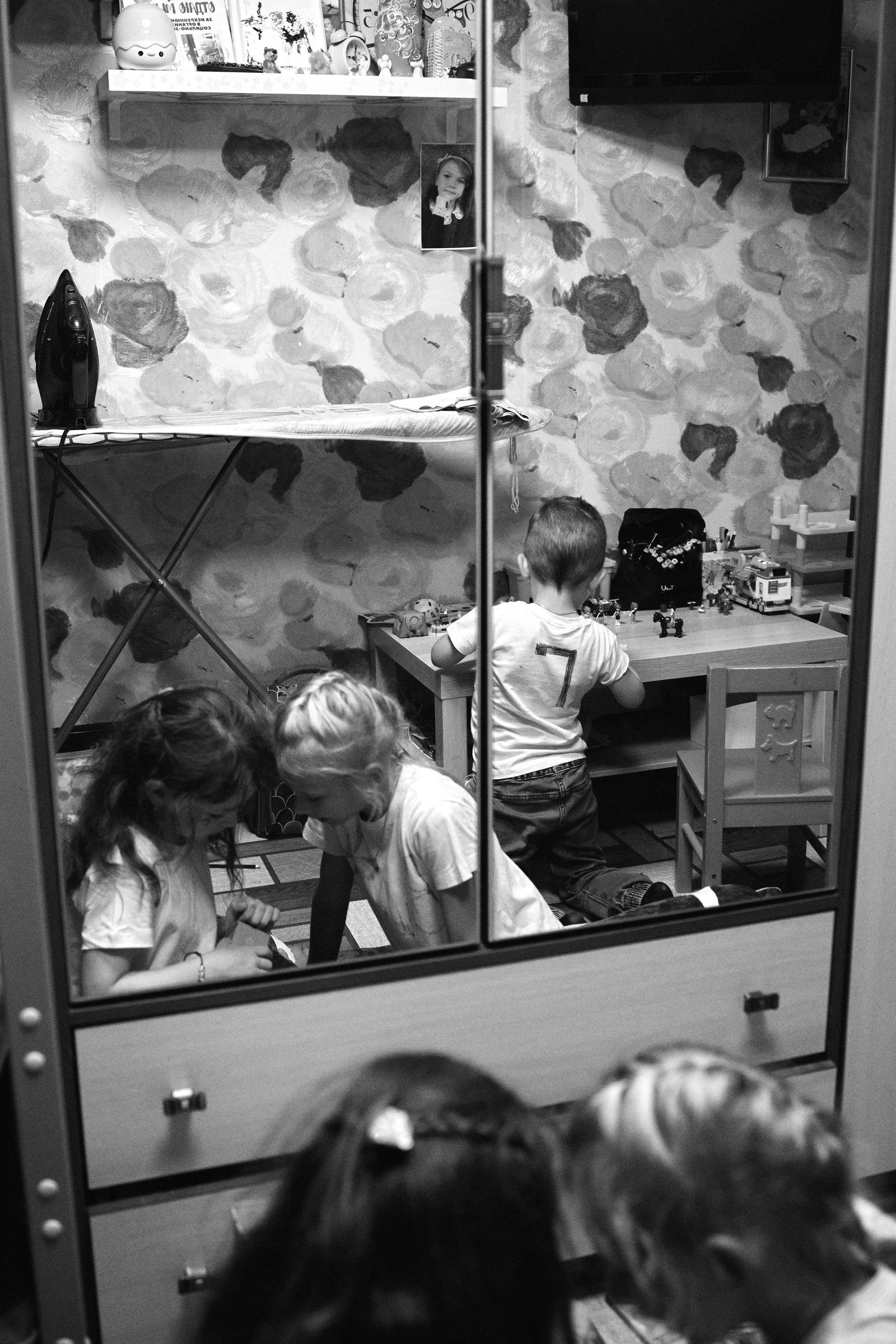 Восемь. Денис Паунин — Фотографии