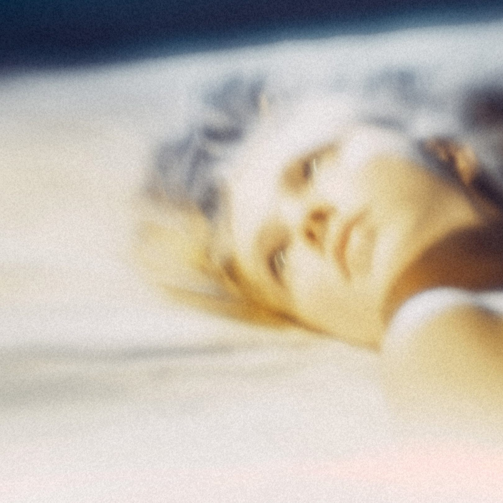 SOMETIMES SHE LOVES. Eduard Kopysov — International visual artist