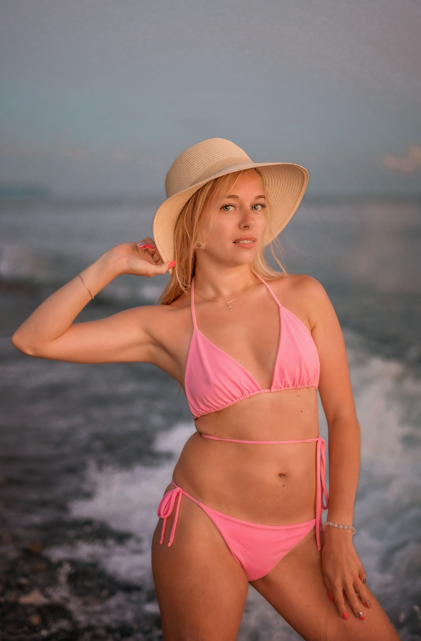 Фотосессия в Адлере на фоне моря