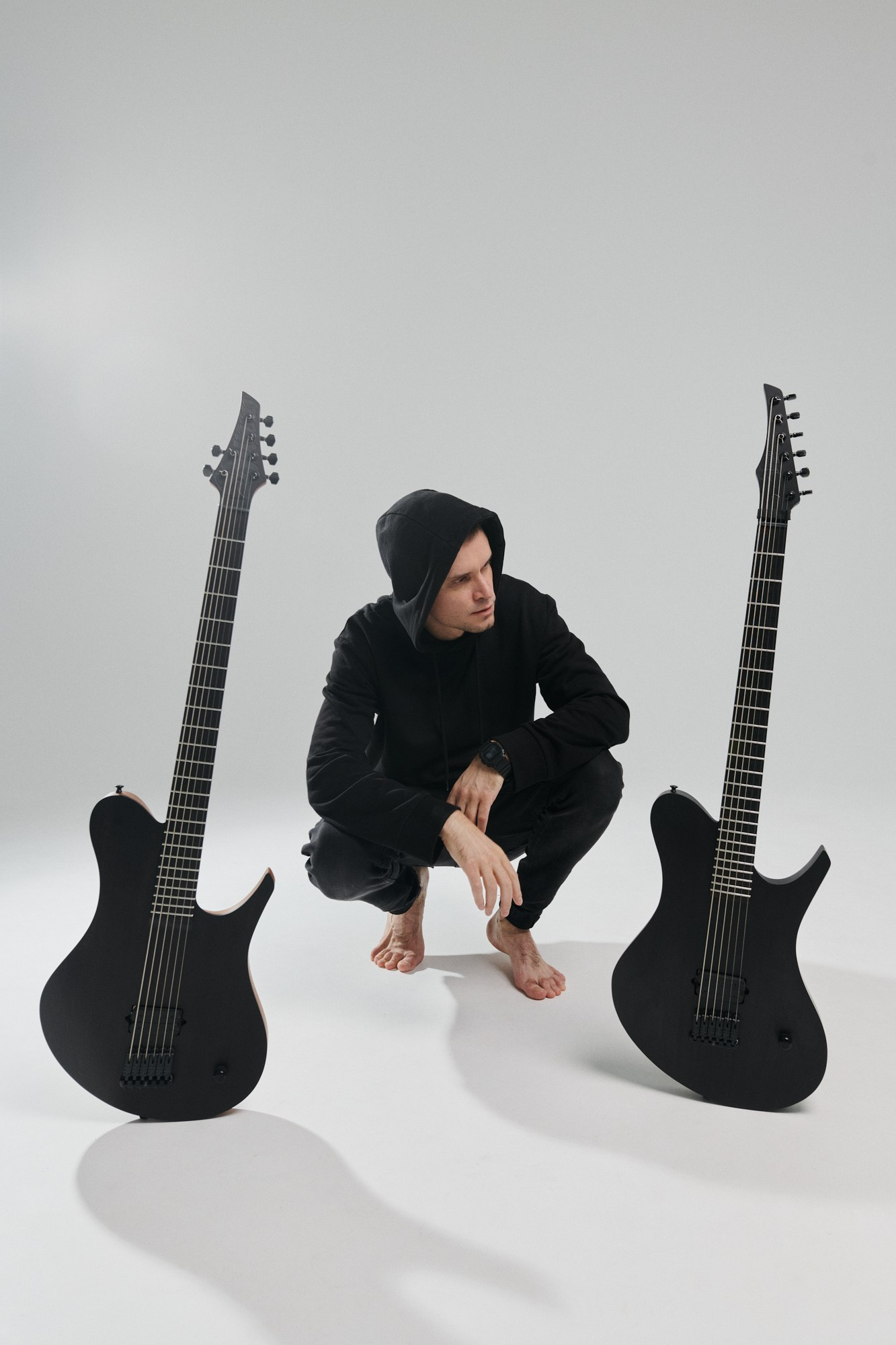 Сomments. Master of making guitars and basses to order