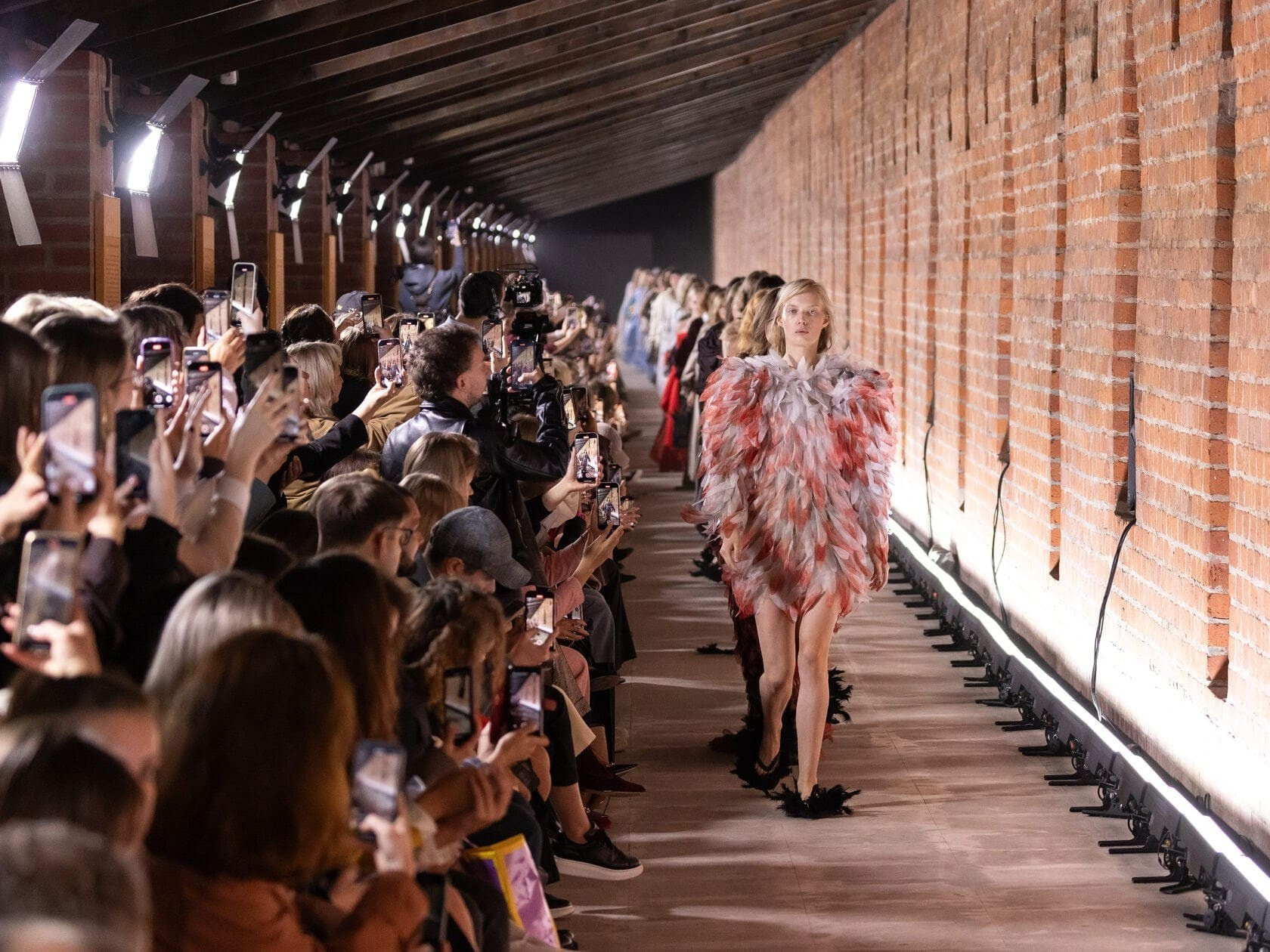 Видеосъемка Fashion видео в Алматы | MNC Media