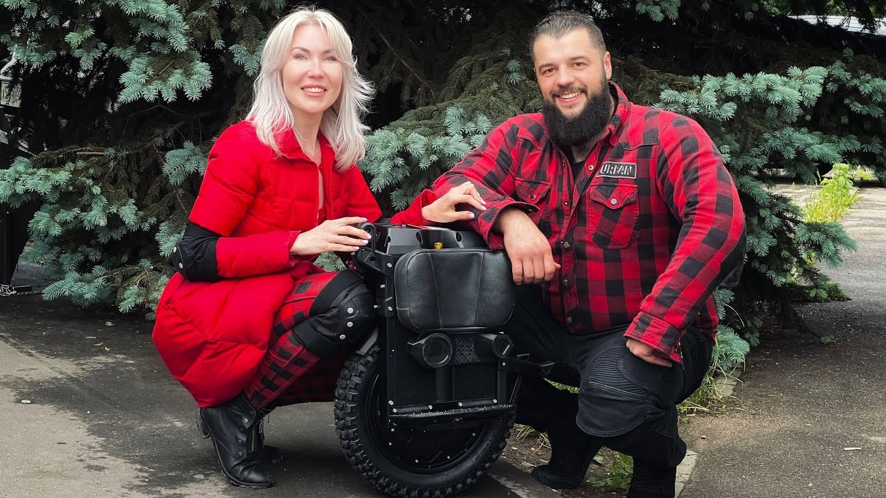 Моноколесо, немного видео. Дмитрий и Виктория