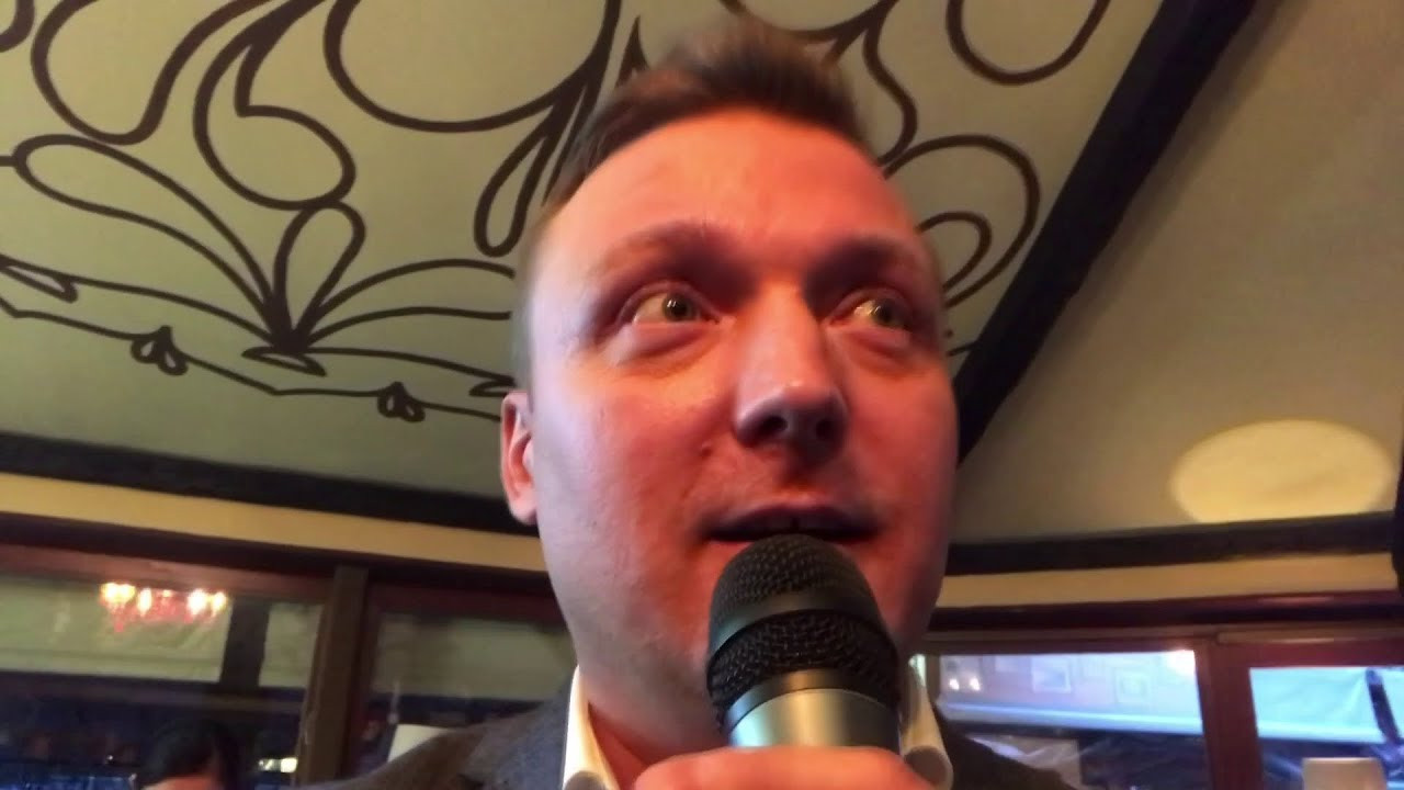 Свадебное видео, корпоративное видео и видео с юбилеев проведенное вед. Ведущий на свадьбу, корпоратив и юбилей в Москве Сергей Рябинин