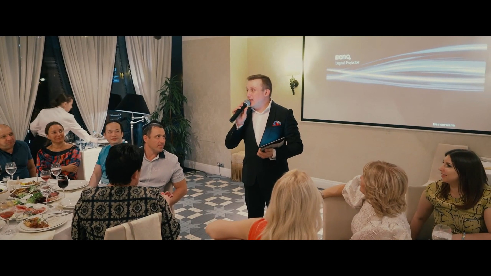 Видео ведущего свадеб корпоративов и юбилеев Сергея Рябинина. Демо рол. Ведущий на свадьбу, корпоратив и юбилей в Москве Сергей Рябинин