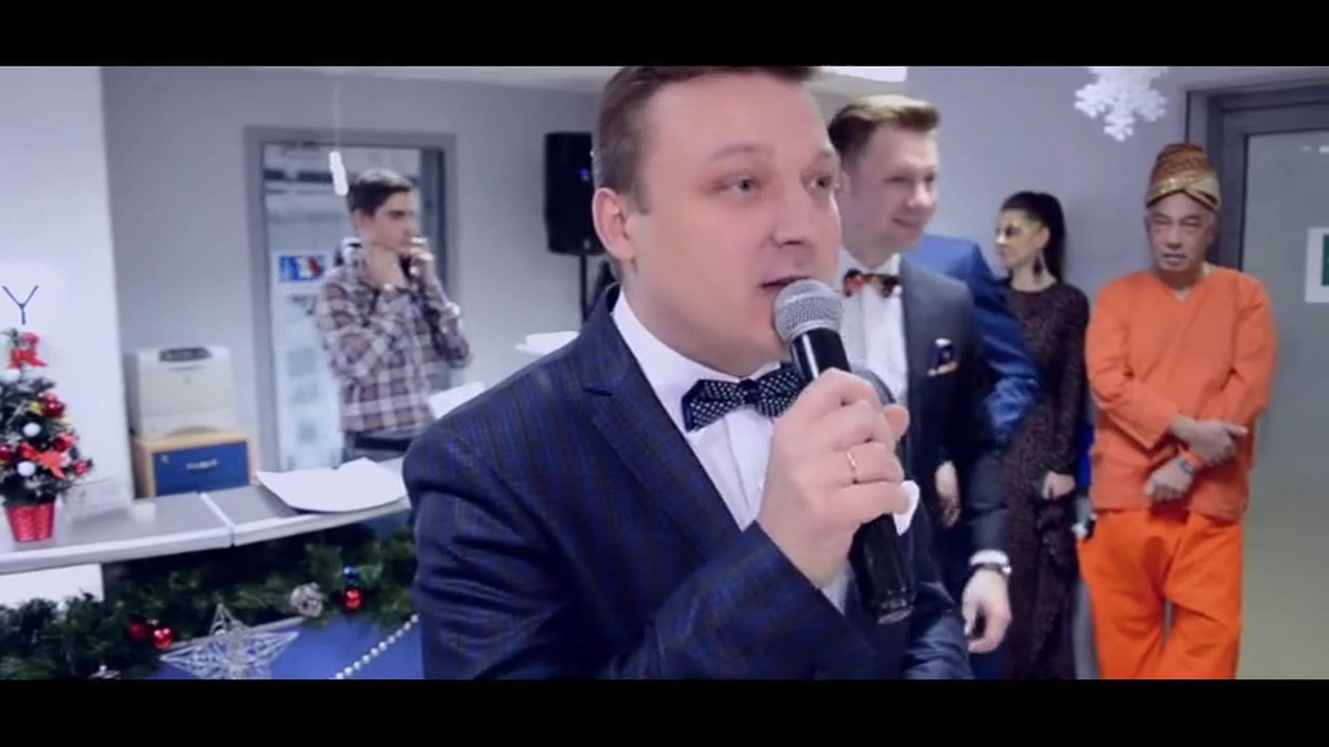 Свадебное видео, корпоративное видео и видео с юбилеев проведенное вед. Ведущий на свадьбу, корпоратив и юбилей в Москве Сергей Рябинин