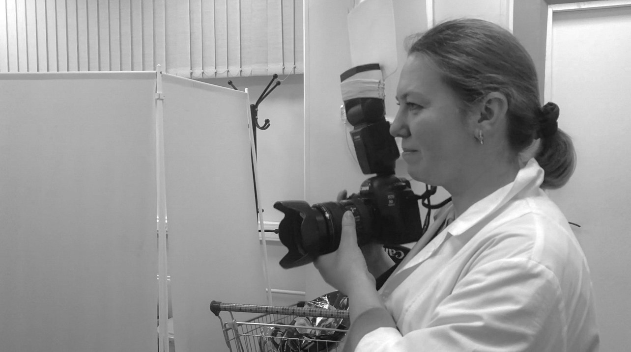 Фотосъемка выписки из роддома в Москве, заказать фотографа на выписку ньюборн съемка в роддоме newborn фотограф в Юдино