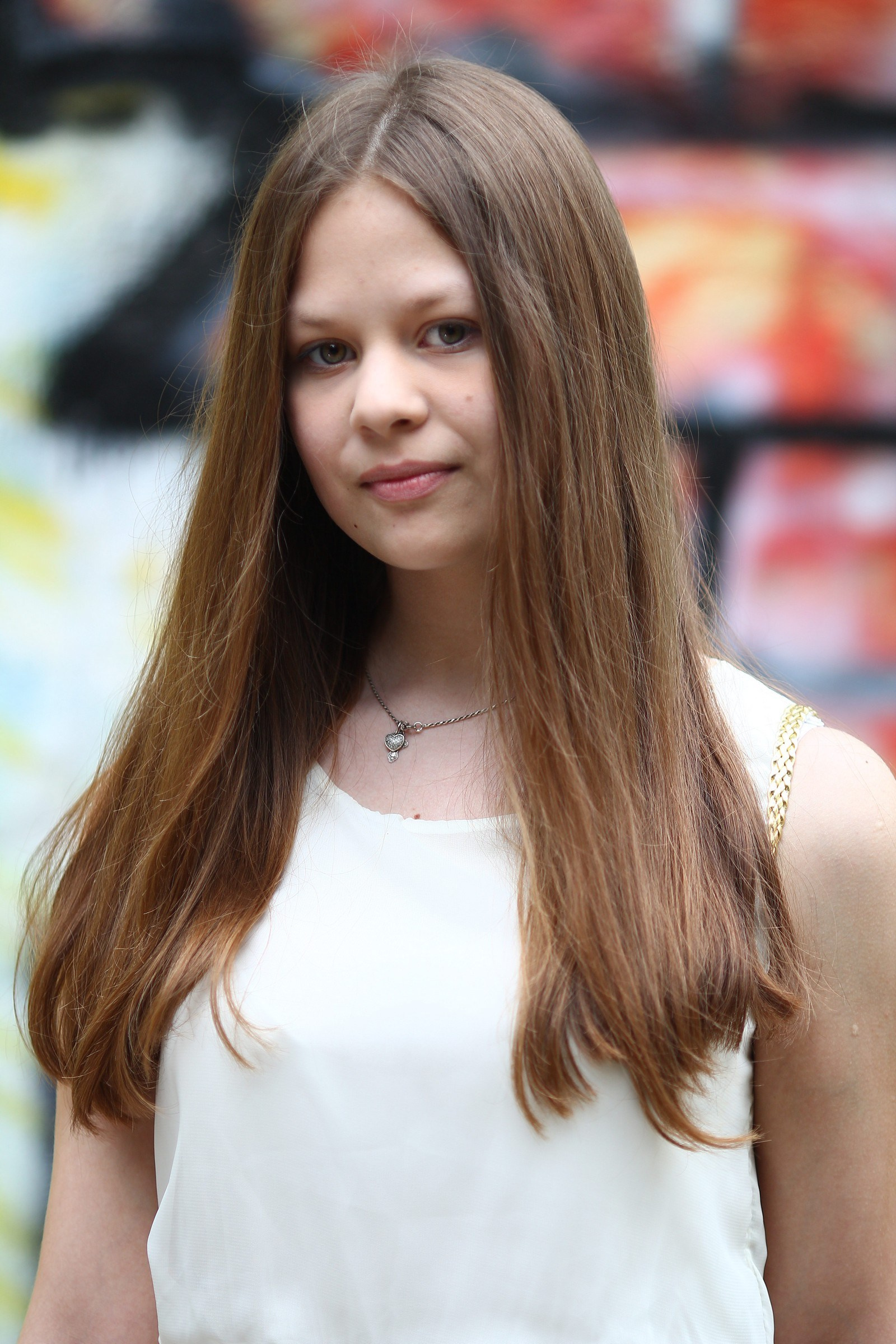 Портретная фотография. Имидж Технологии — Производство сувенирных магнитов, заливных этикеток и значков. Репортажная фотография в Кирове Кировской области