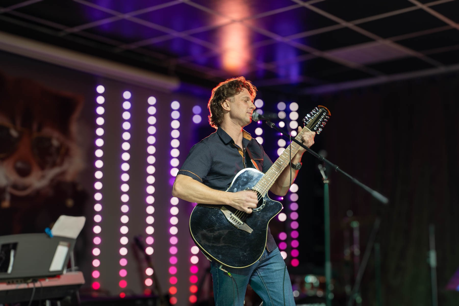 Бар «Гадкий Енот». Концерт