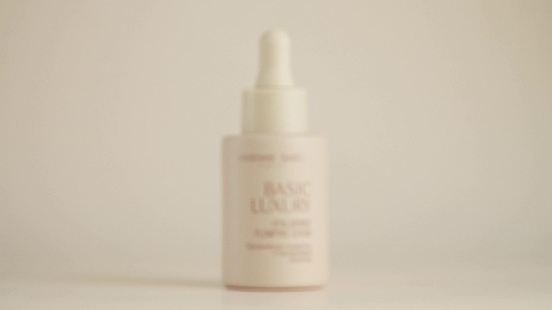 Viktoria Boyarina — Product & Beauty Filmmaker | Product Video