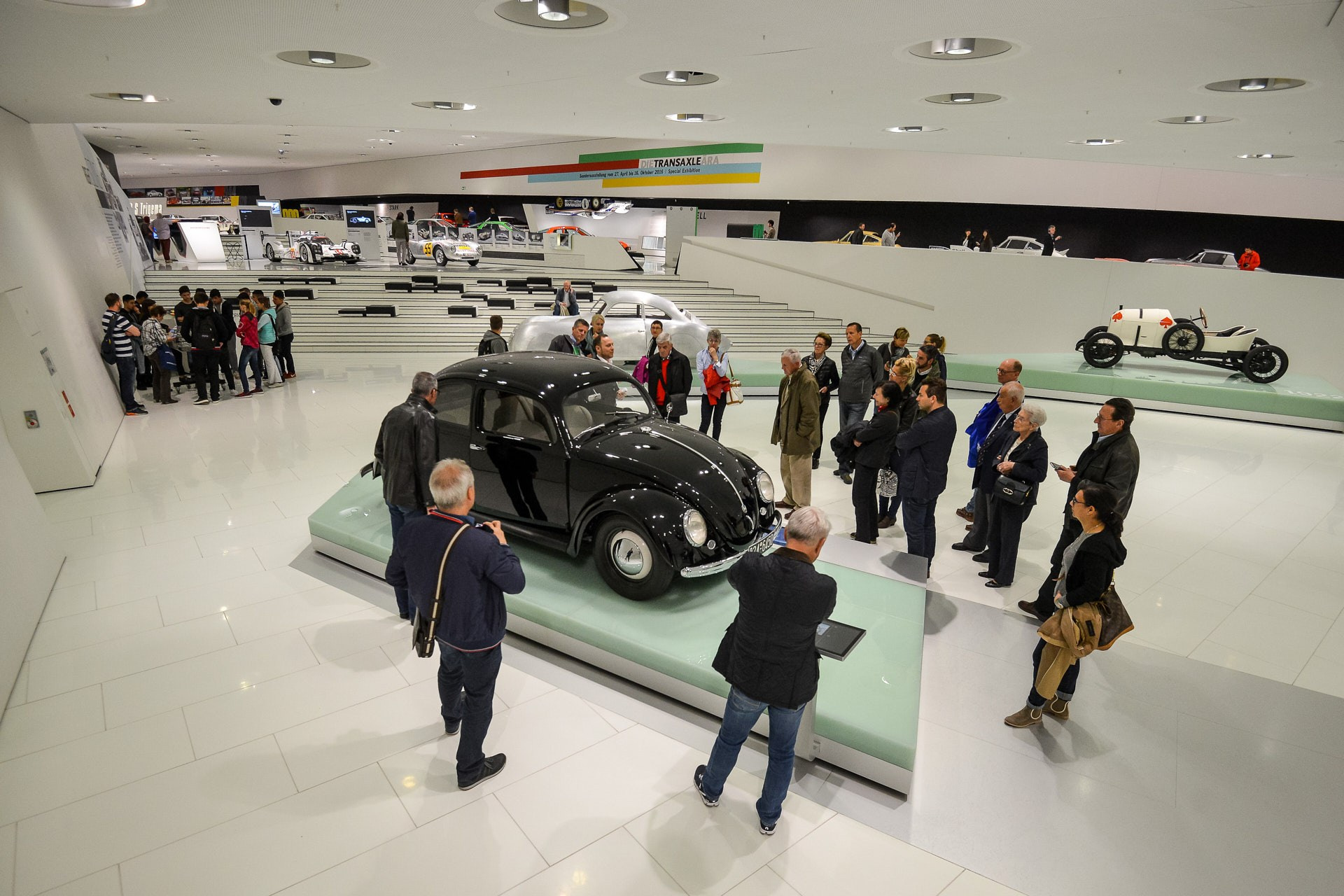 Музей Porsche в Штутгарте (2016 год). Репортажный фотограф в Минске. Алексей Матюшков