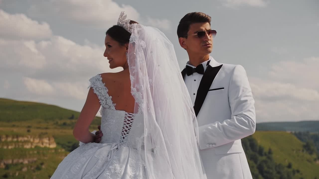 Свадебное видео в Пятигорске. Видеограф на свадьбу в Пятигорске и КМВ Руслан Аджикеримов