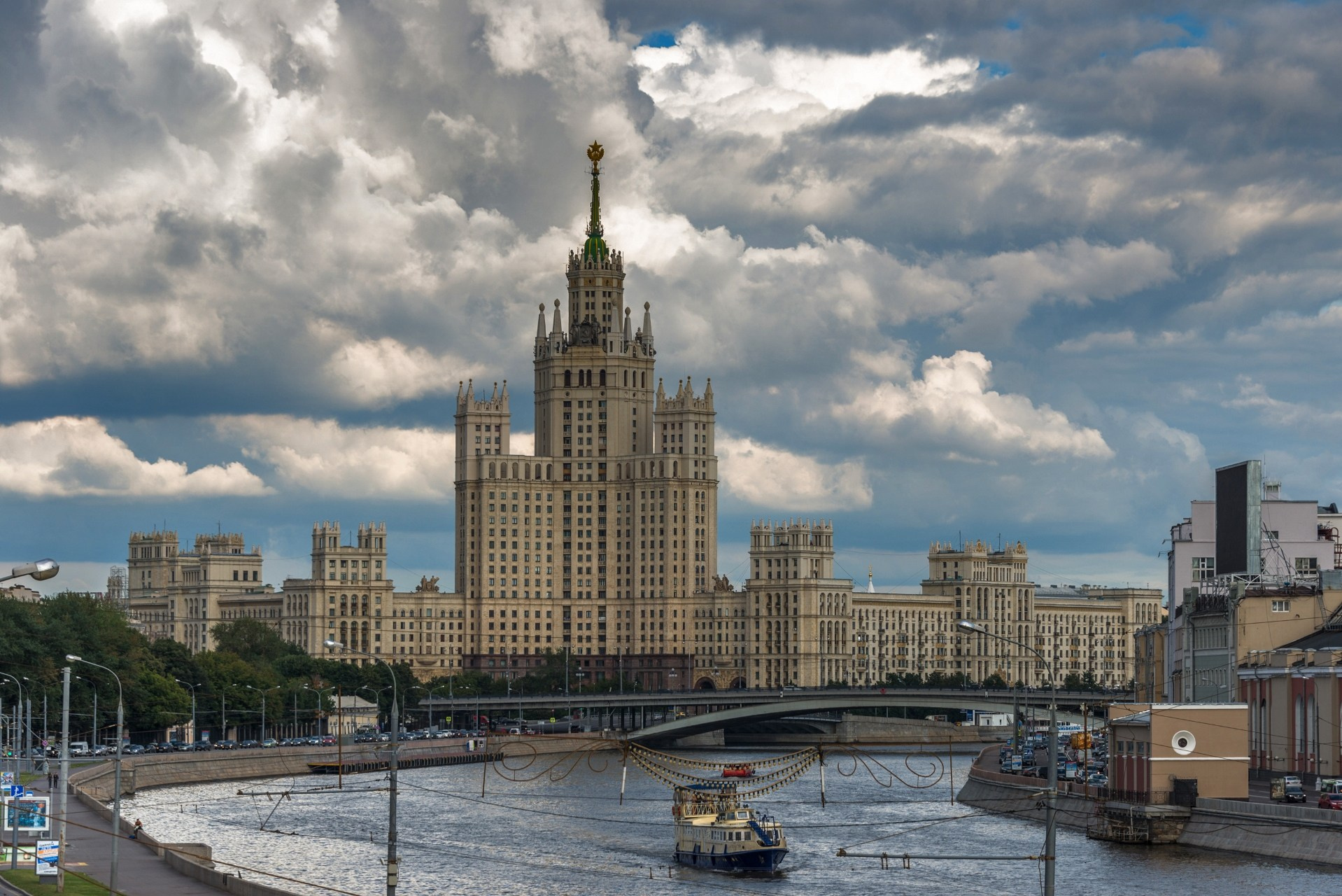 Москва. Фотограф Лара Кучина