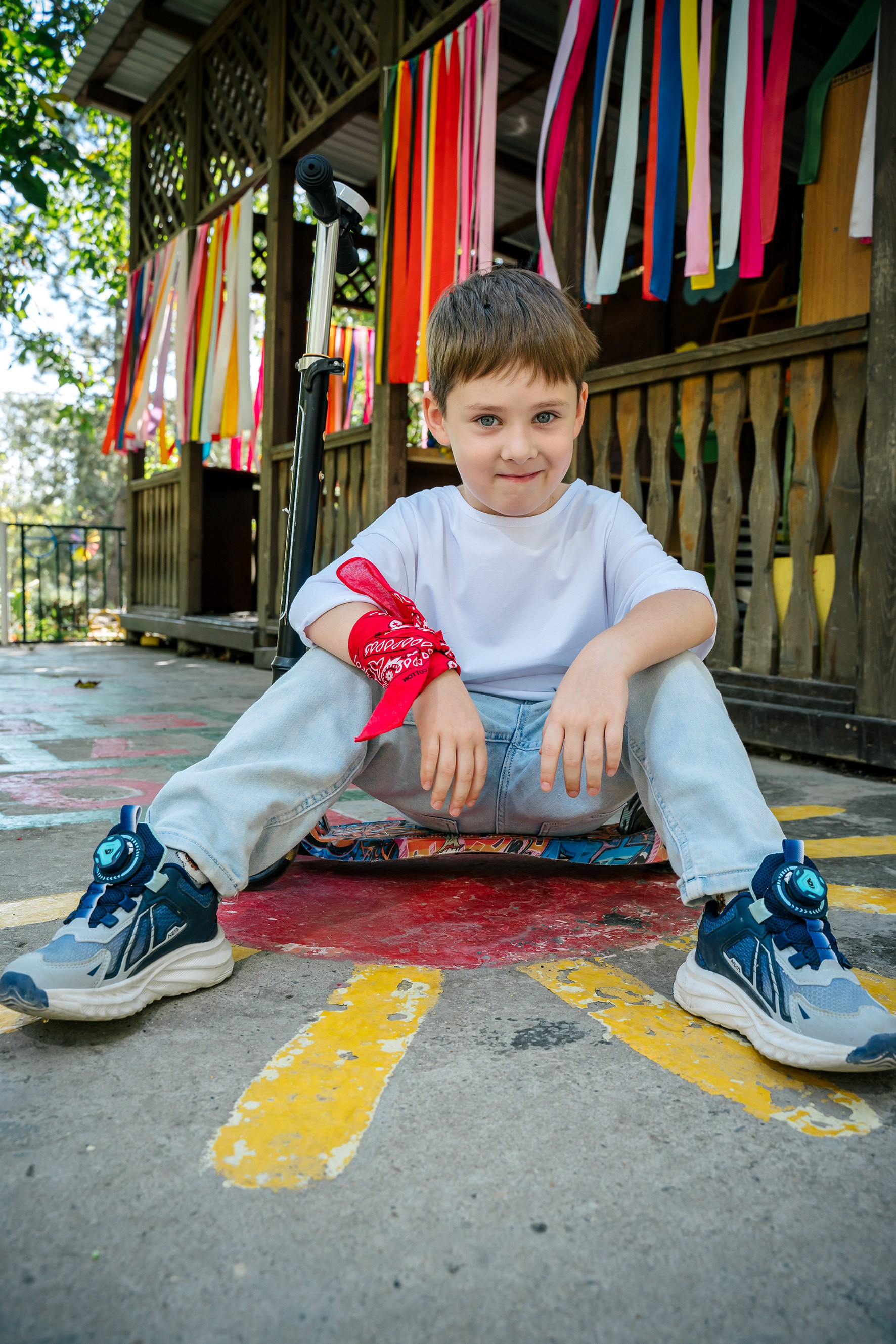 Выпускные альбомы, школьные фотосессии в городе Новороссийске