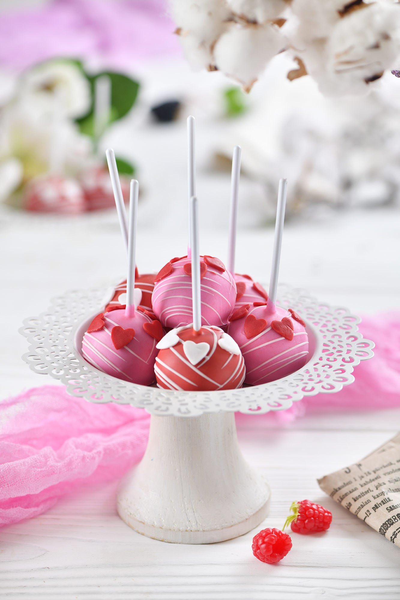 Рекламная съемка сладостей для «Азбуки Вкуса». Предметный фотограф Киров. Съемка для маркетплейсов