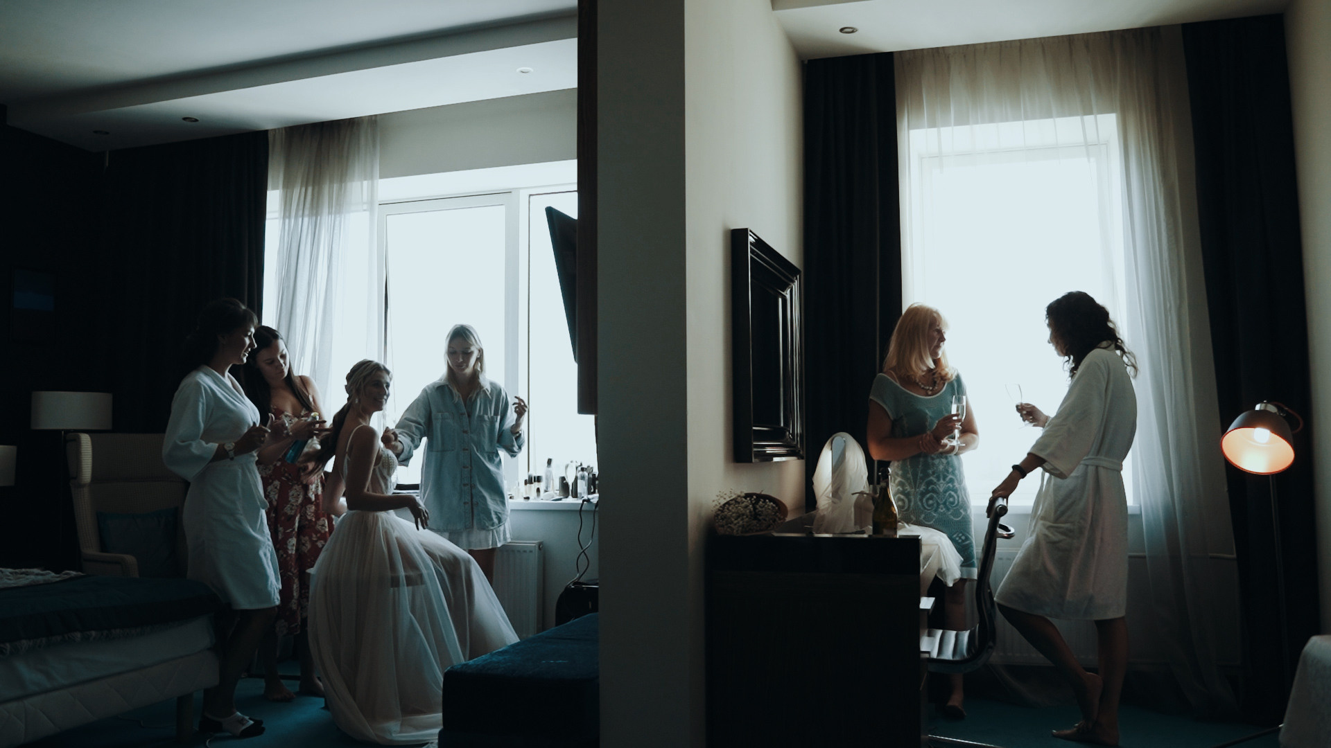 КОНТАКТЫ. Свадебный видеограф в Челябинске Константин Парфенов