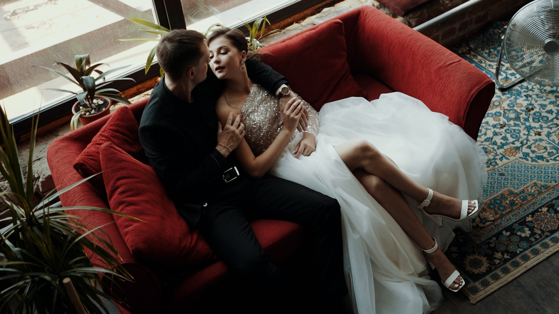 КОНТАКТЫ. Свадебный видеограф в Челябинске Константин Парфенов