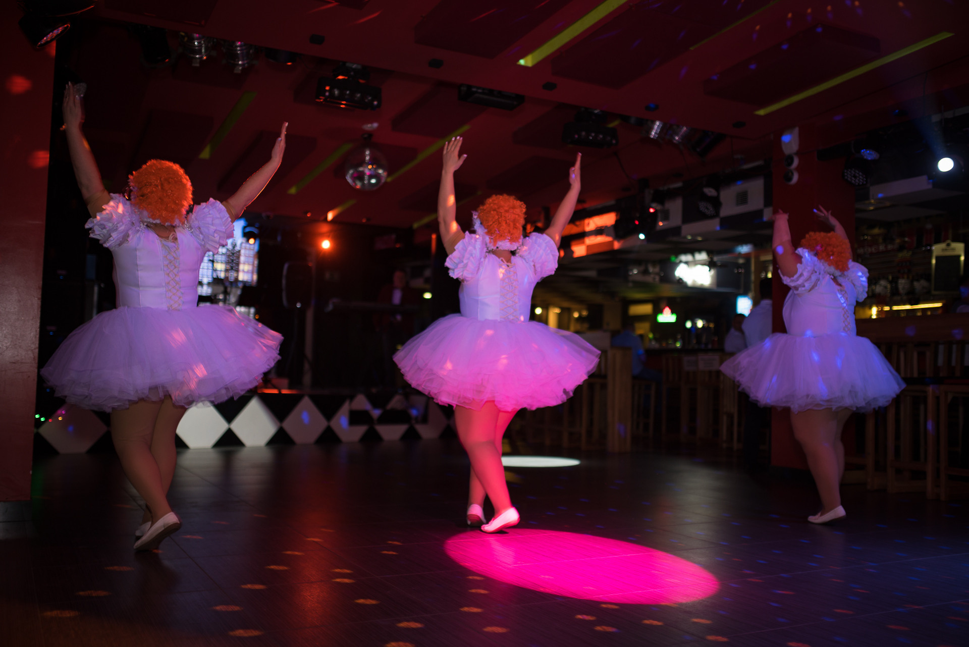 Репортажная фотосъемка в иркутске швейная битва детский день рождения. Ольга Ли свадебный семейный фотограф Иркутск