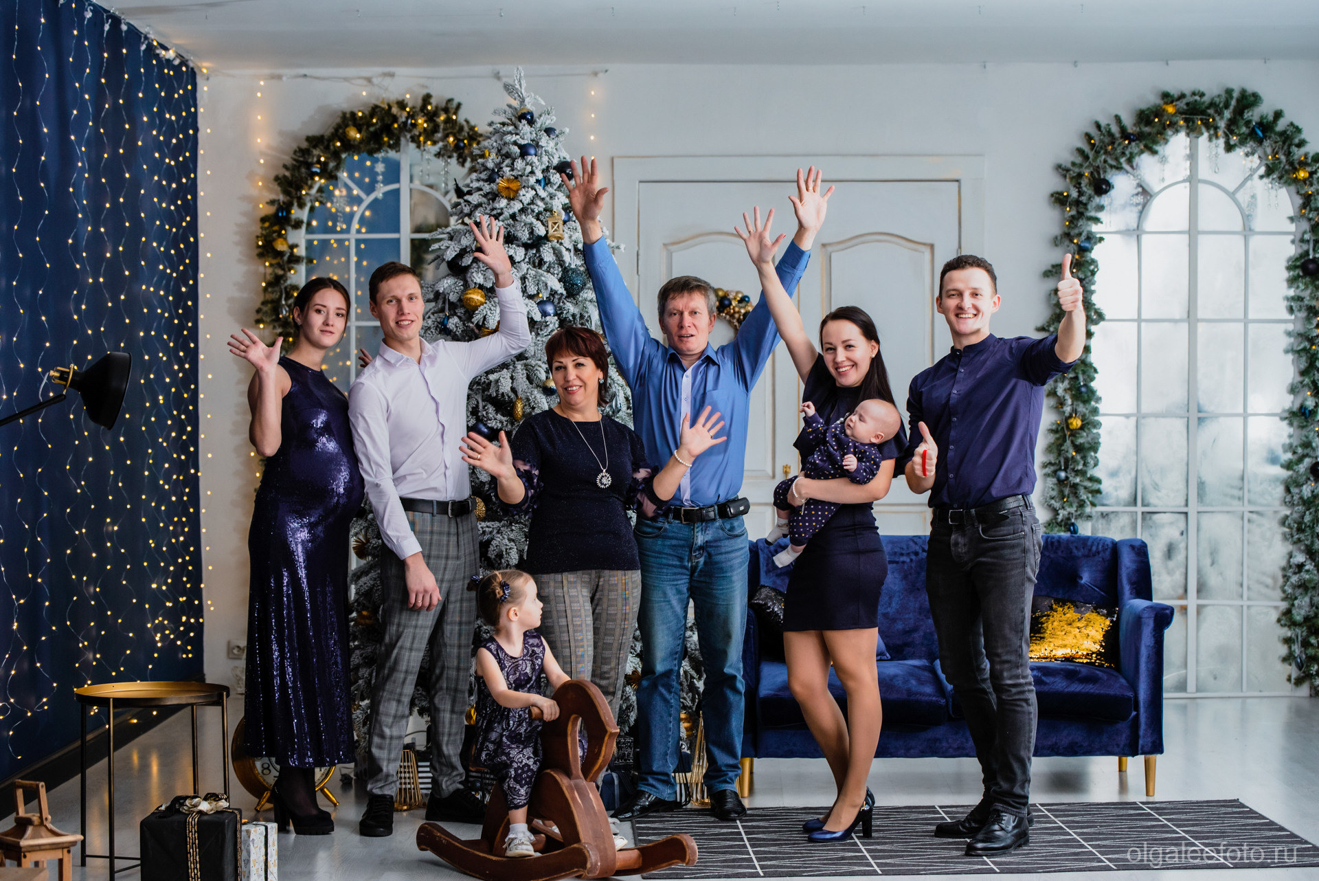 Семейная. Новогодняя. Студия Кловер. Ольга Ли свадебный семейный фотограф Иркутск