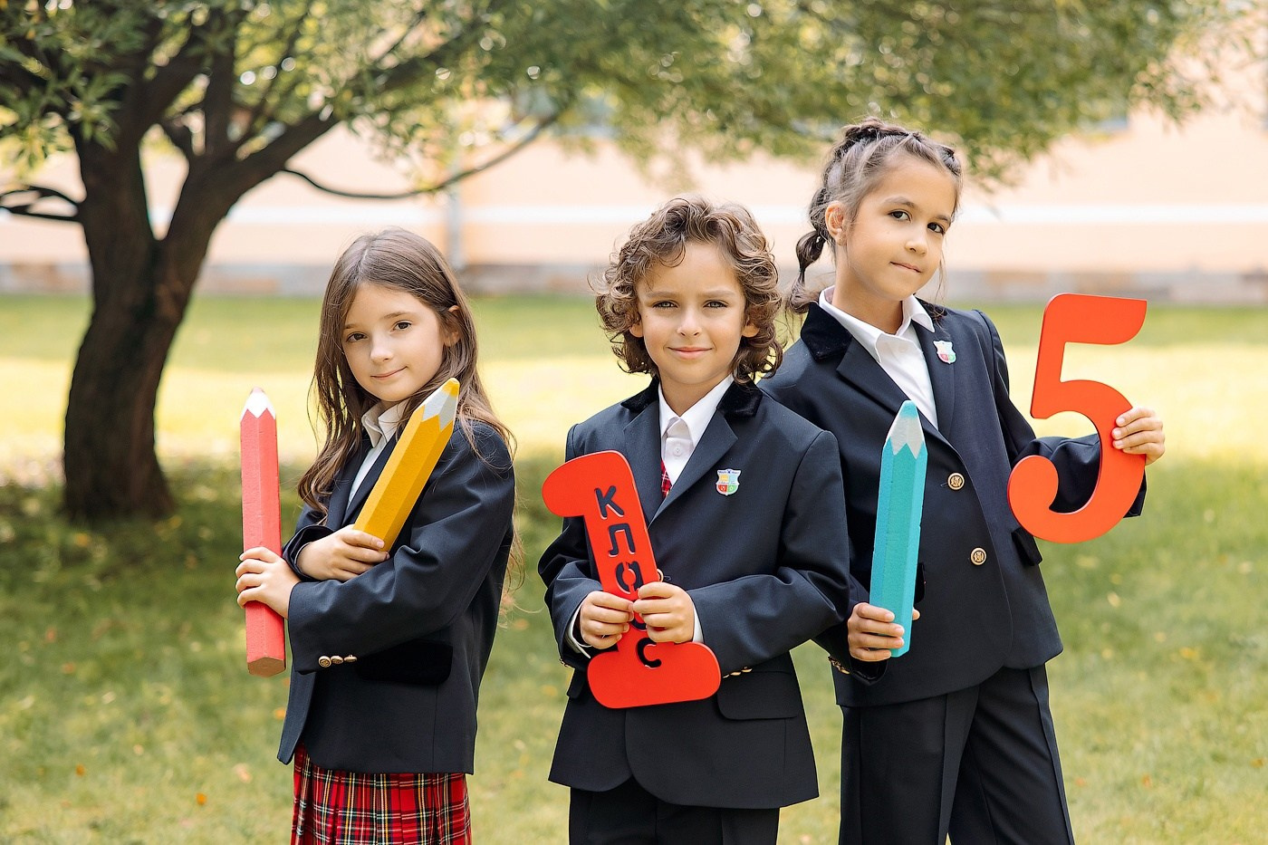 Фотосъёмка школьников: яркие кадры класса | Евченко. Выпускные альбомы СПБ для садов и школ | Фотограф Олька Евченко