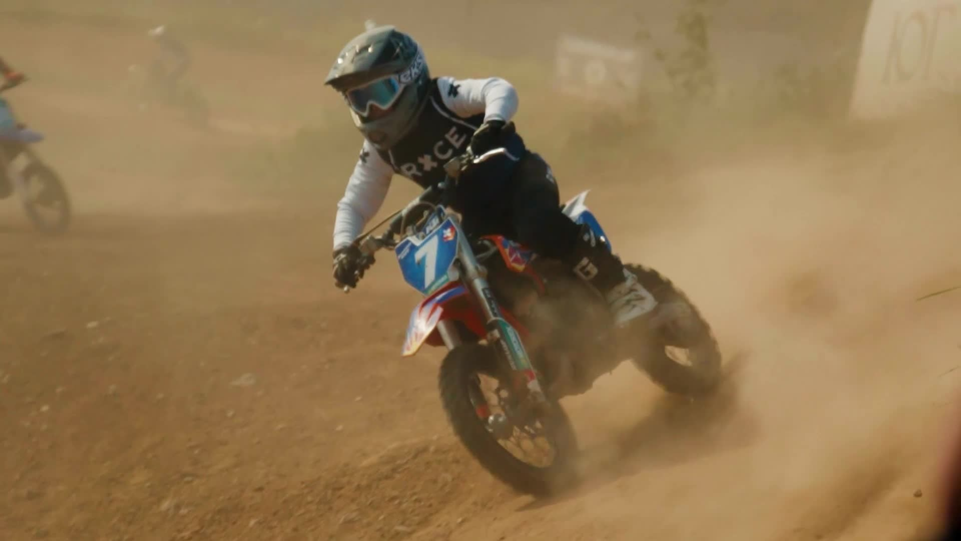 Документальные. Okunev Оператор-постановщик. Москва