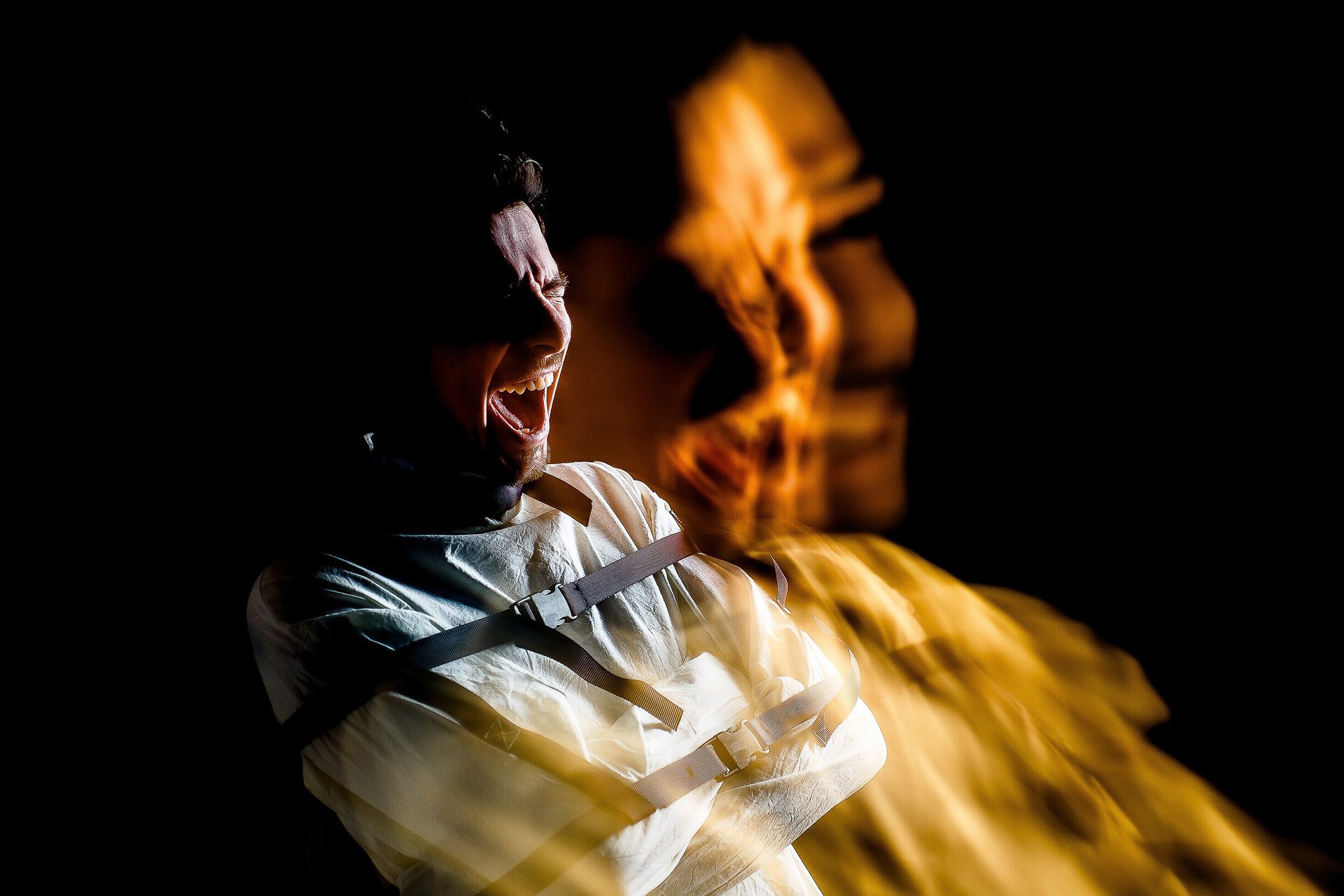 Evgeny Pelevin. Photographer. Industry, reporting, weddings, portrait