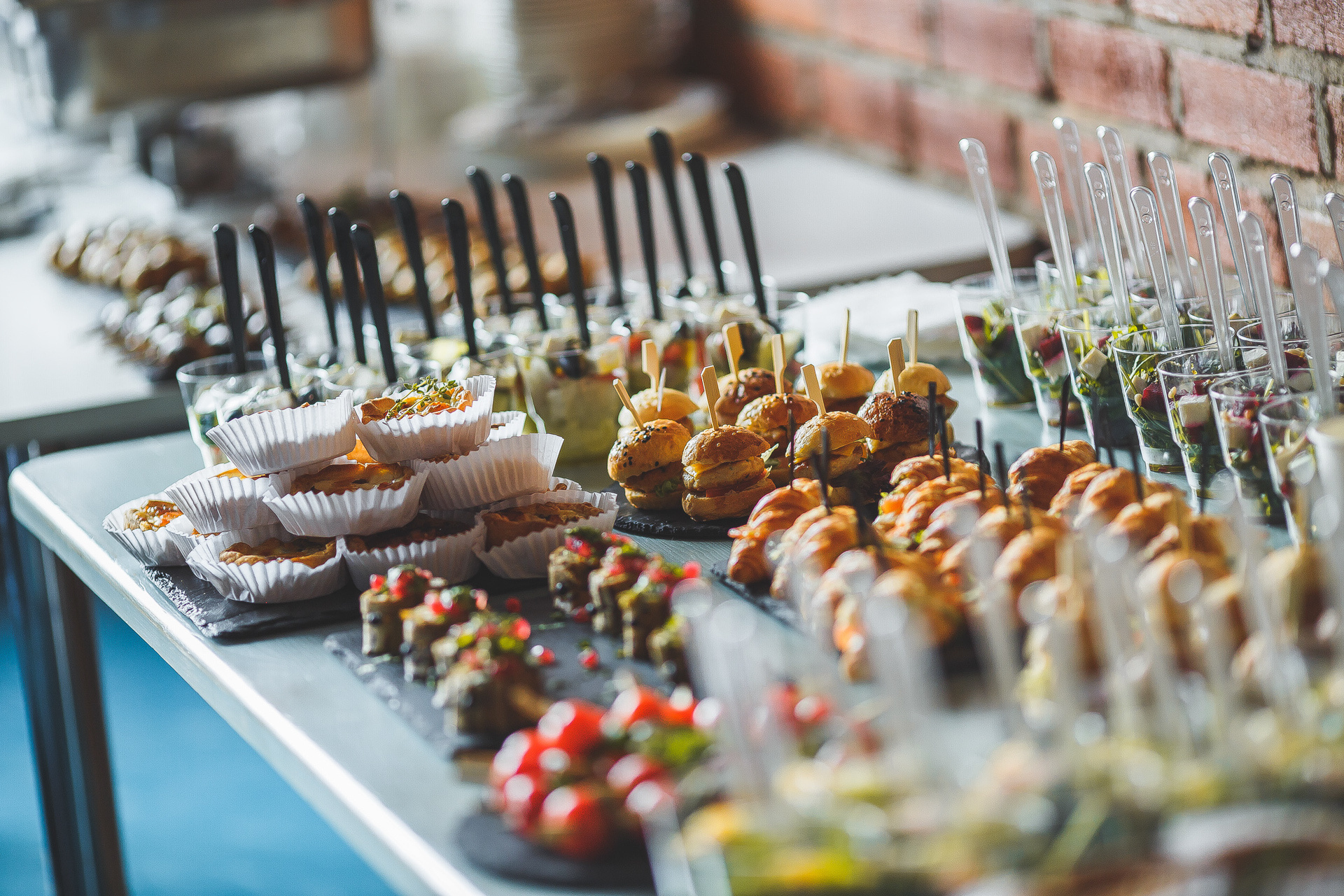 Evgeny Pelevin. Photographer. Industry, reporting, weddings, portrait