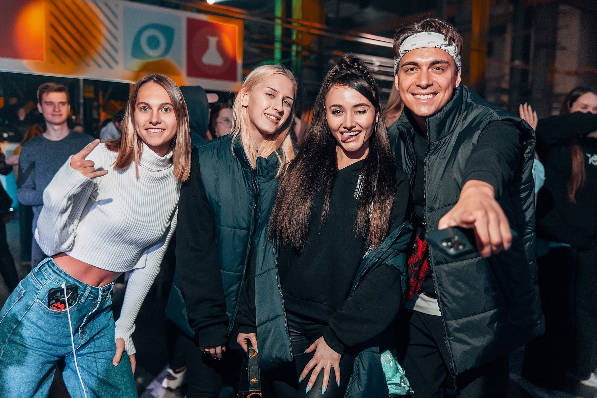 Портфолио фотографа в Санкт-Петербурге | Портреты, концерты, реклама, автоспорт, событийная и предметная съемка