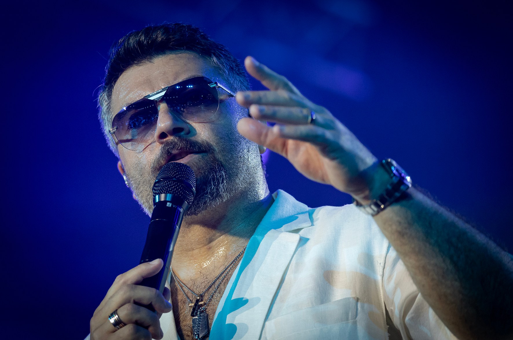 Выступление Алексея Чумакова во Владикавказе. Концертная фотография