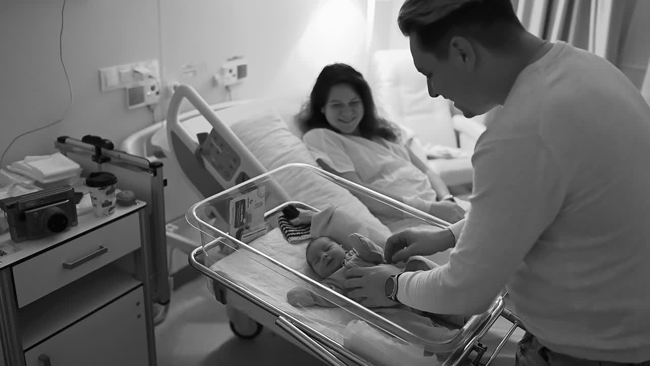 Фотограф на роды СПб. Фотограф и видеограф в Санкт-Петербурге Полина Янушко. Съёмка родов
