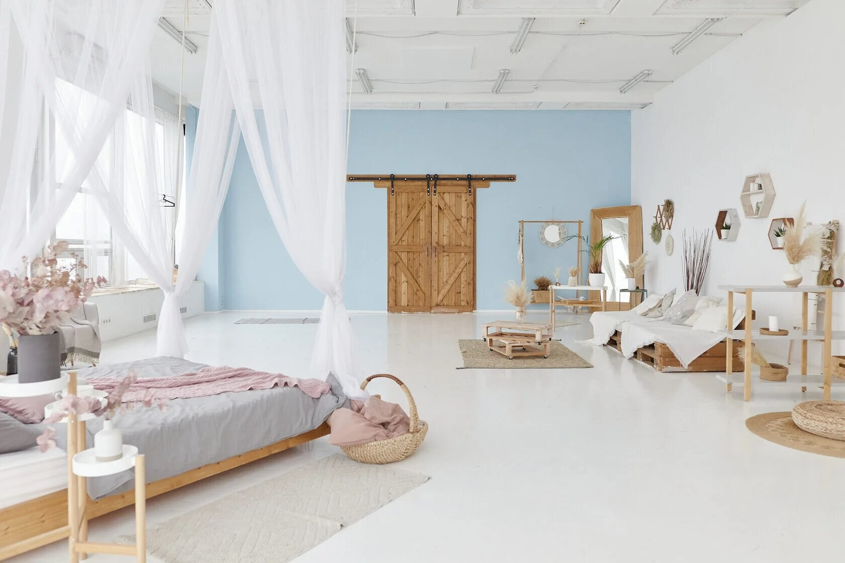 Лучшие фотостудии Москвы для творческих и семейных фотосессий