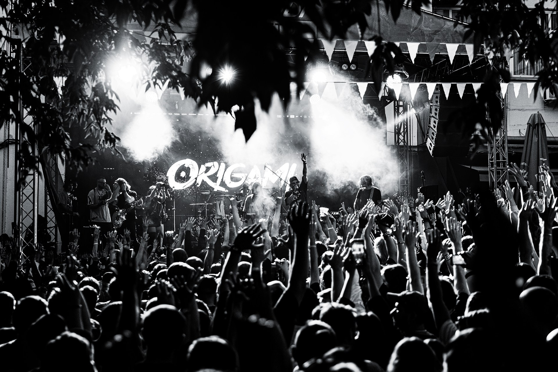 ORIGAMI (18.07.26 | Emofest Москва | Pravda Лето). Концертный фотограф | Рукавцова Валентина