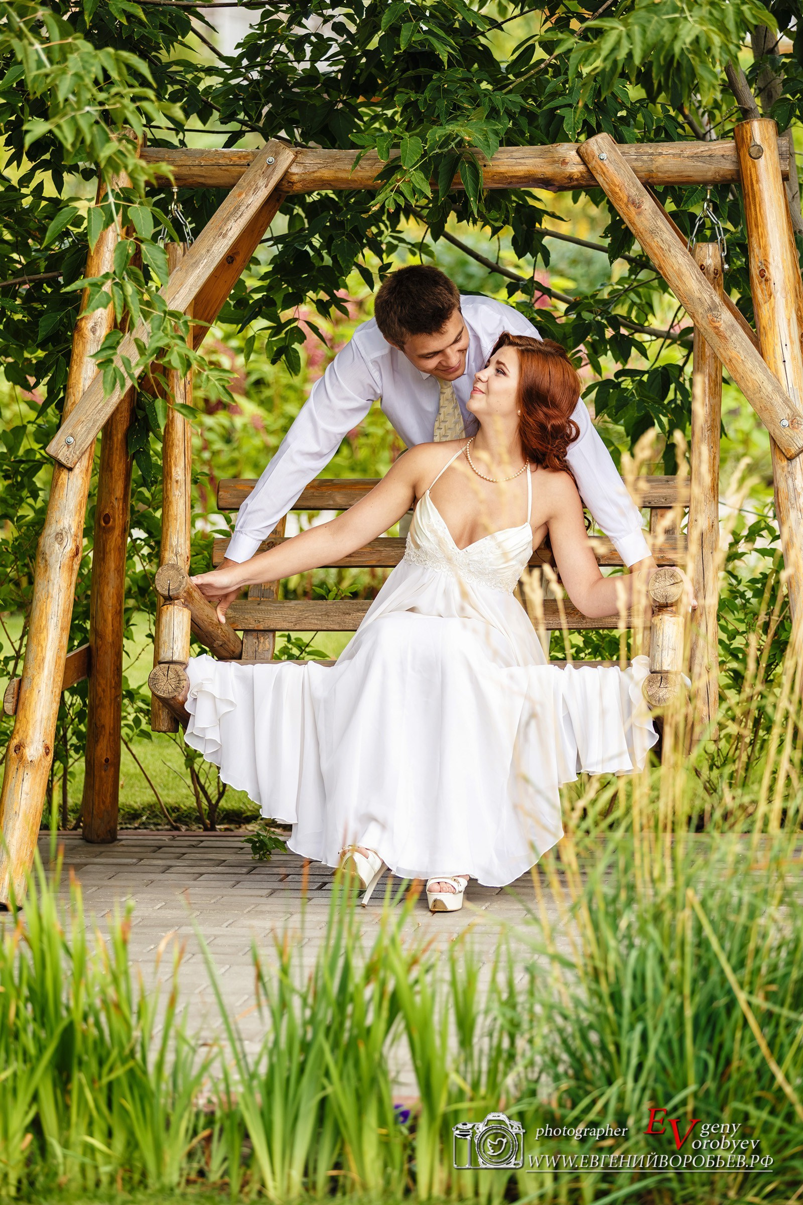 Цена стоимость описание фотосессий в Красноярске студийная свадебная семейная бизнес портрет индустриальная лавстори love story фотосъёмка