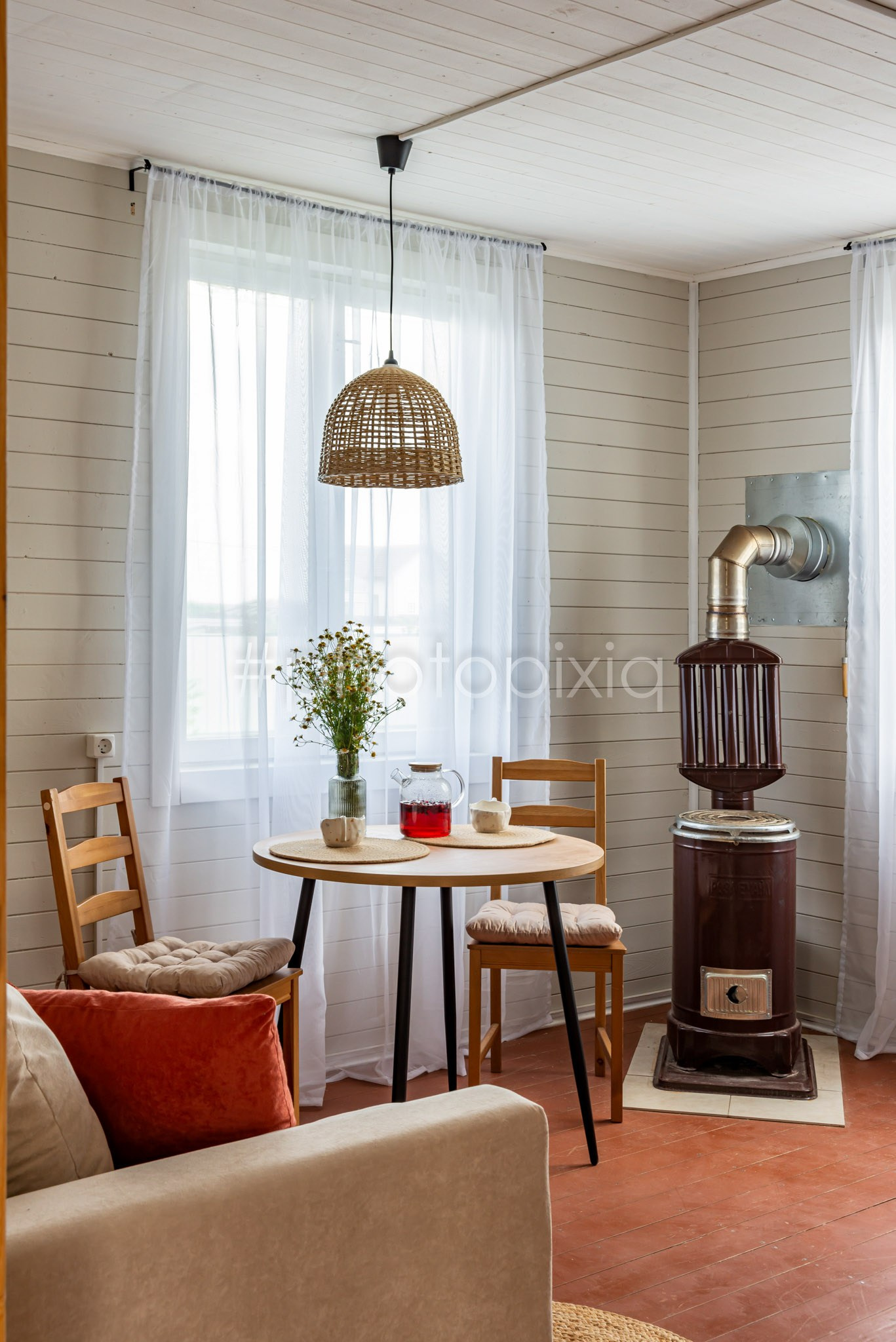 Съёмка дачного дома для продажи в ДНП Солнечный. Интерьерная съёмка и виртуальные туры — Интерьерный фотограф Кузнецов Сергей (photopixiq)