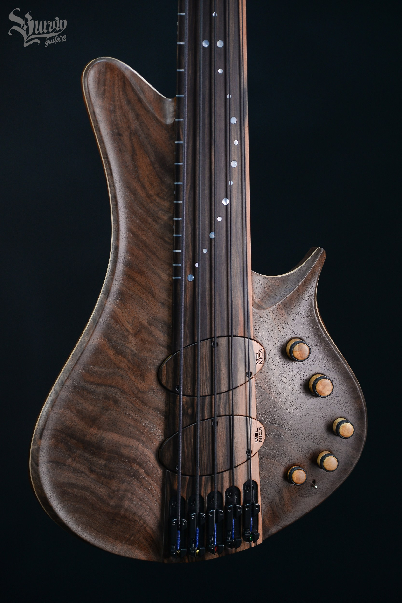 Master of making guitars and basses to order