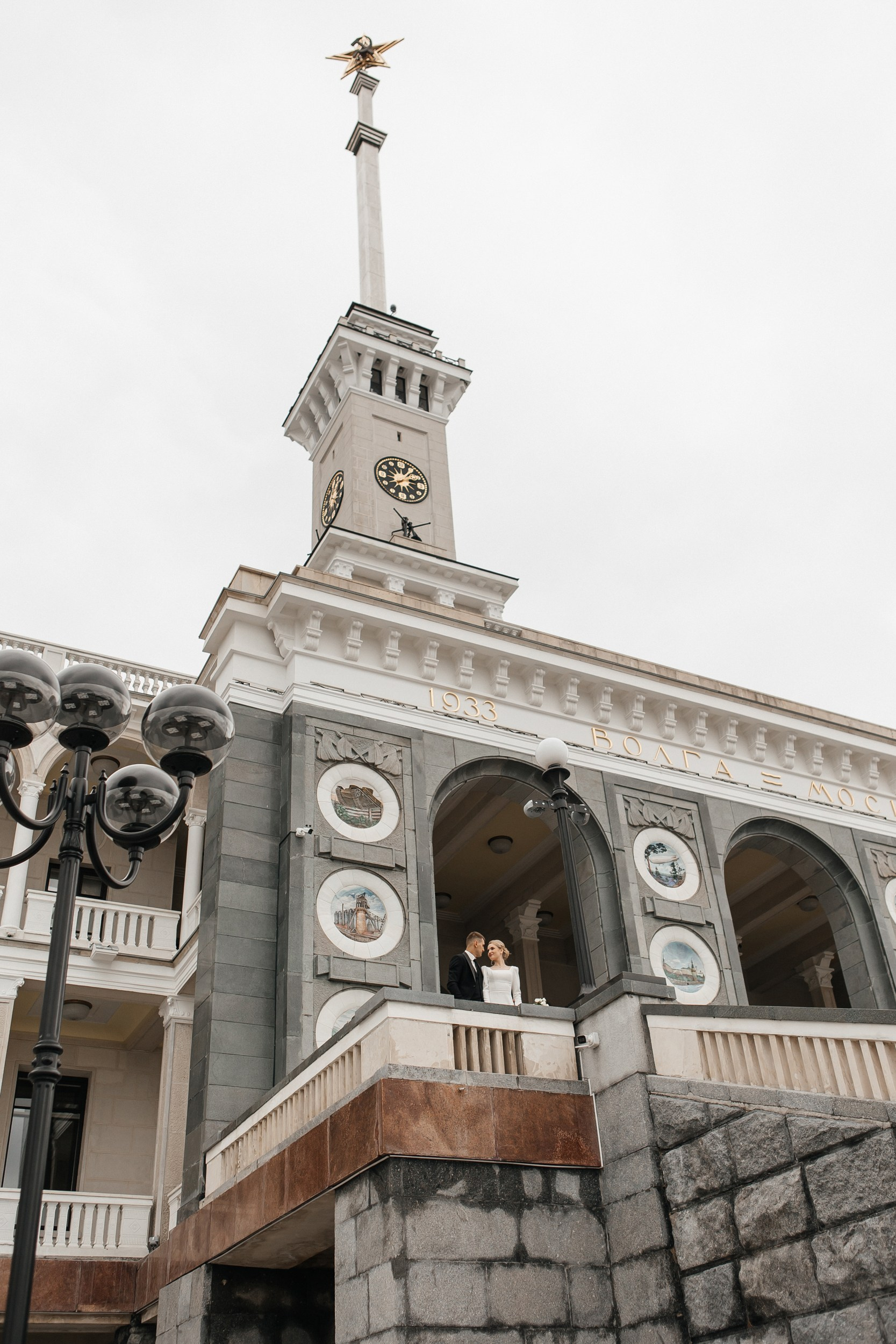 Свадебная фотосессия в Усадьбе Кусково. Свадебный фотограф в Москве Дарья Олендарёва