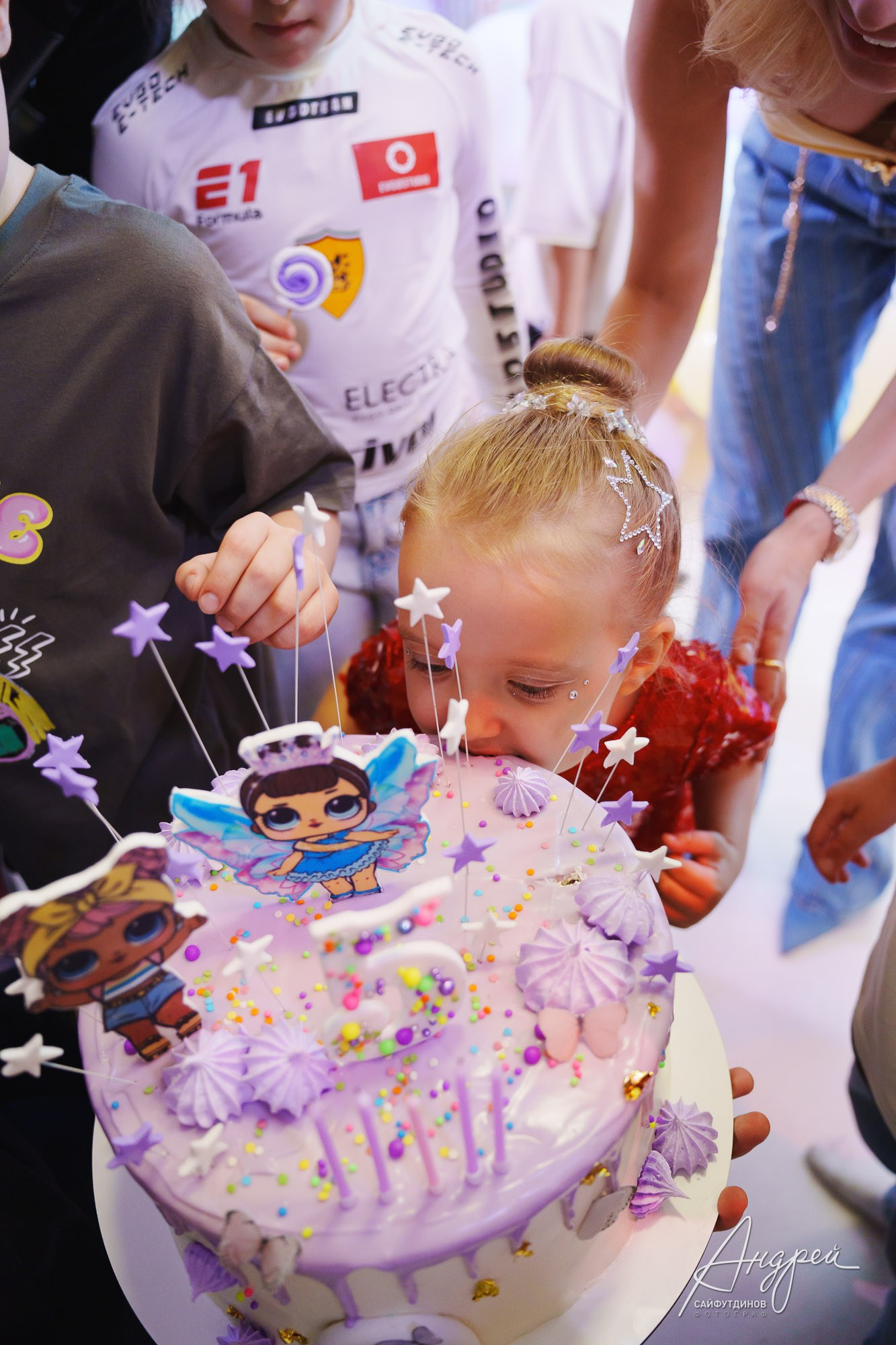 Профессиональная фотосъёмка на День рождения в Ростове — студийная и репортажная. Свадебный и семейный фотограф в Ростове-на-Дону. Андрей Сайфутдинов