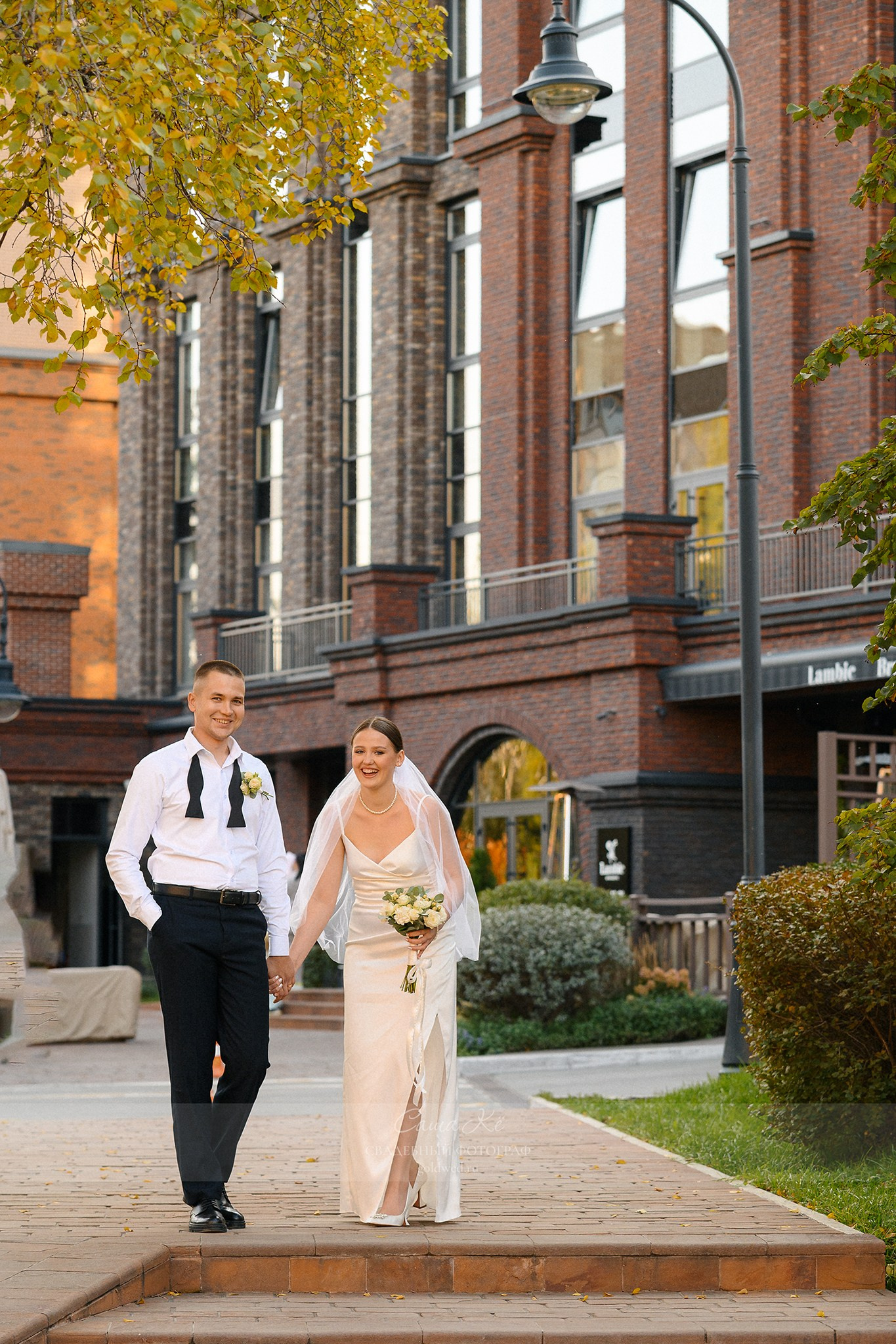 Идеальные фото для молодоженов: Новосибирск, эмоции и стиль. Свадебный и семейный, event фотограф, фоторепортаж в Новосибирске — Саша Кё