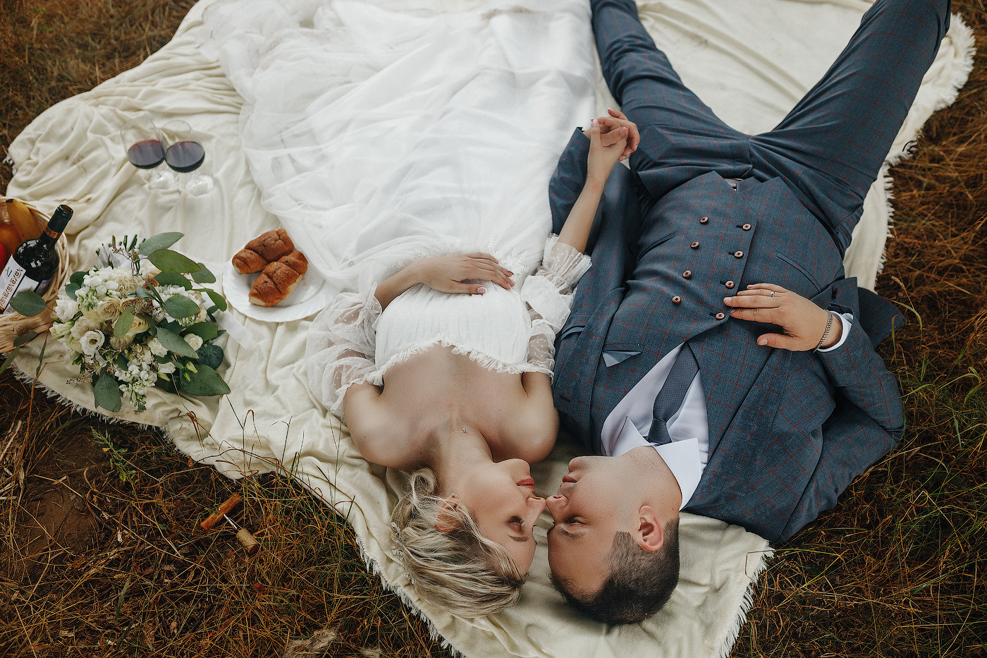 Ирина и Дмитрий, прогулка на реке. Фотограф во Владимире Татьяна Бабикова