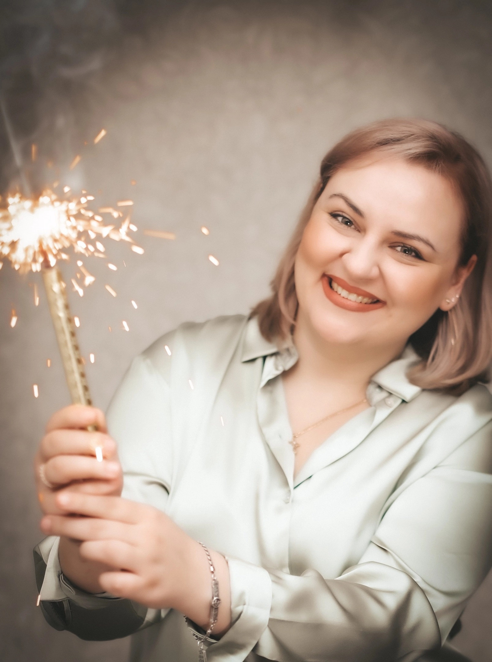 Контакты. Фотограф беременности и семейных историй Эльвира Акарибе в городе Краснодар!