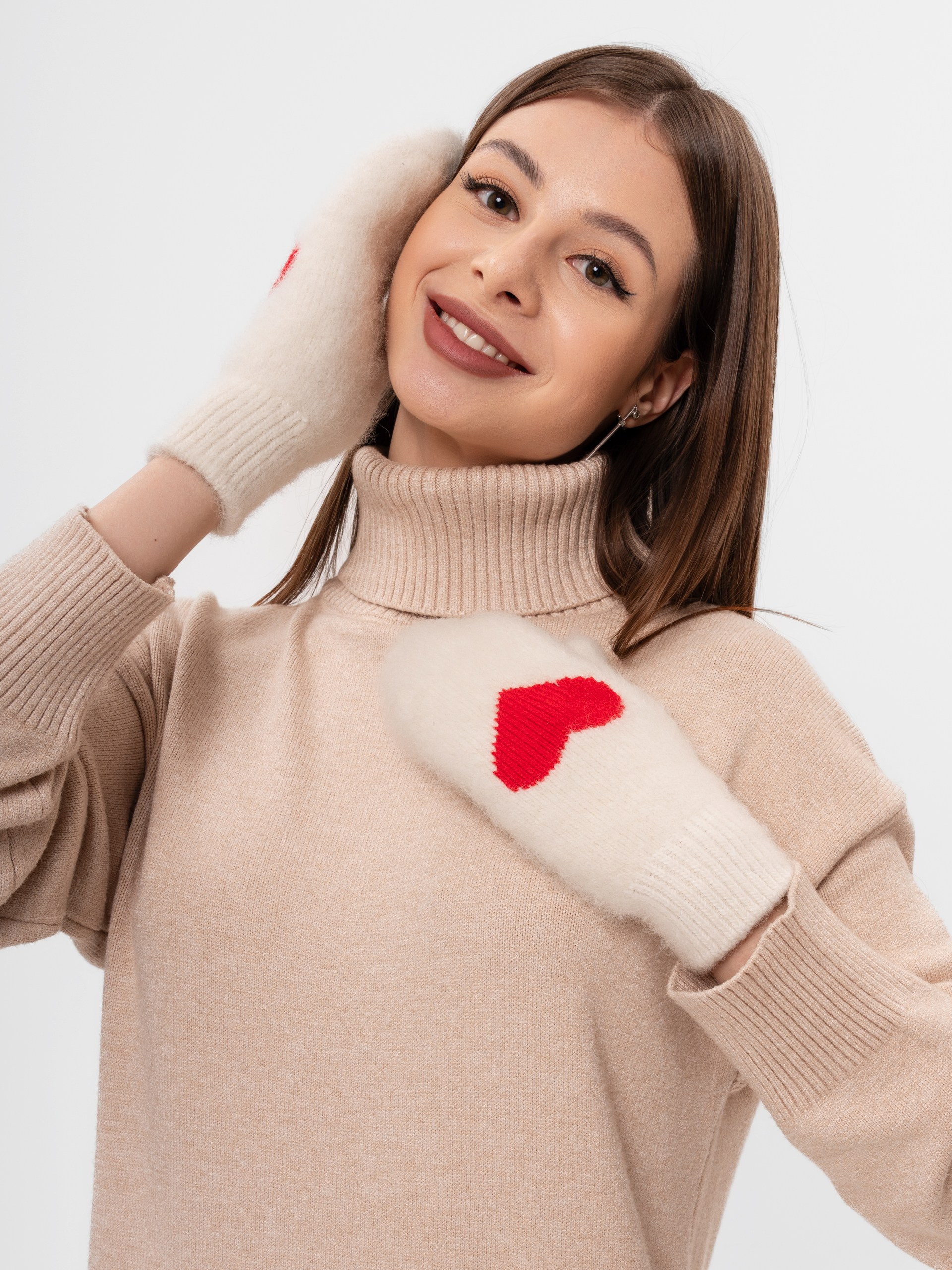 Сборная съёмка для маркетплейсов от CREATIVO PROD. Фото для маркетплейсов — CREATIVO.PROD Москва