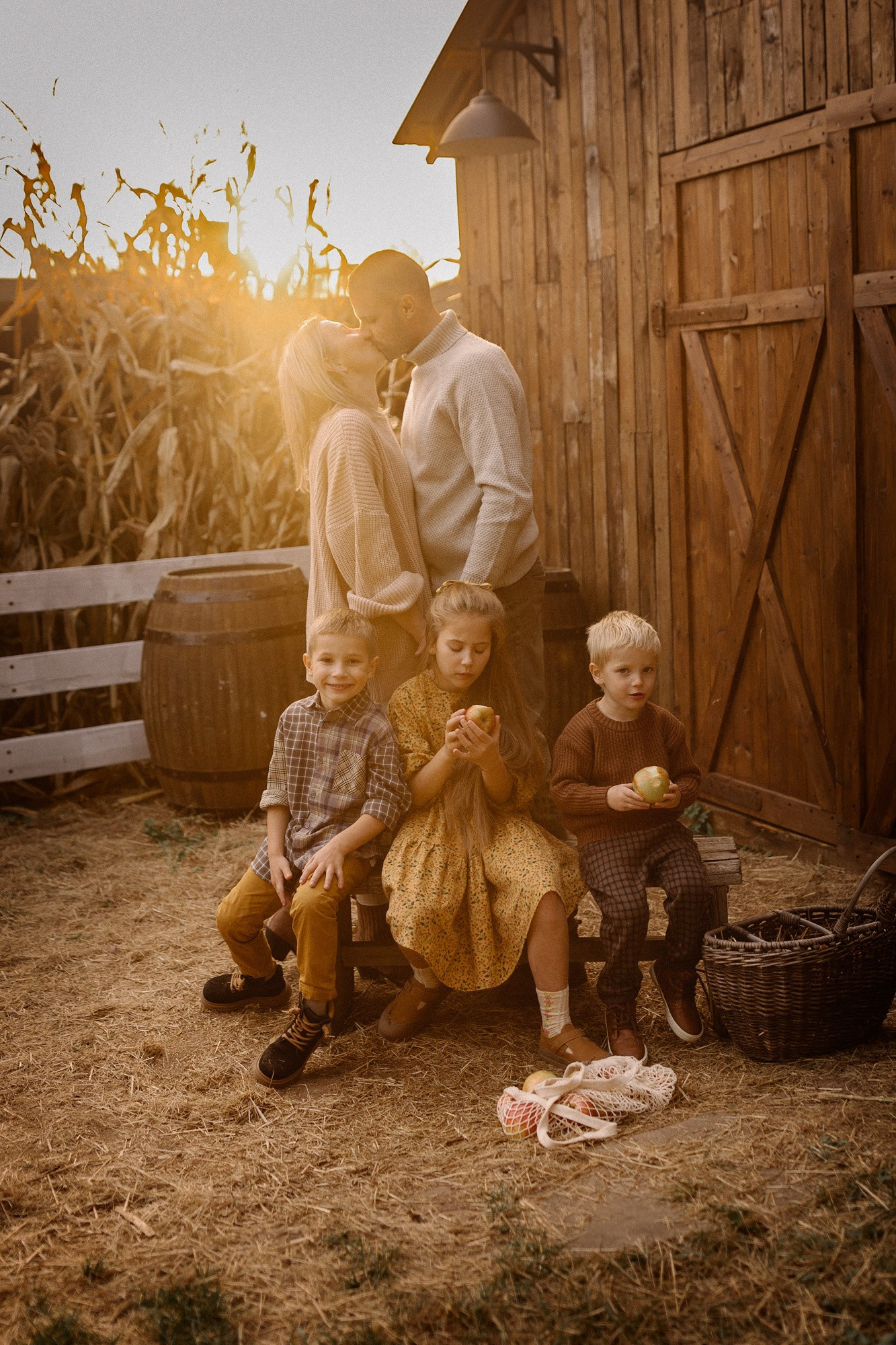 Осень в деревне. Семейный фотограф Москва детский фотограф Одинцово фотосессия беременности Рогачева Екатерина
