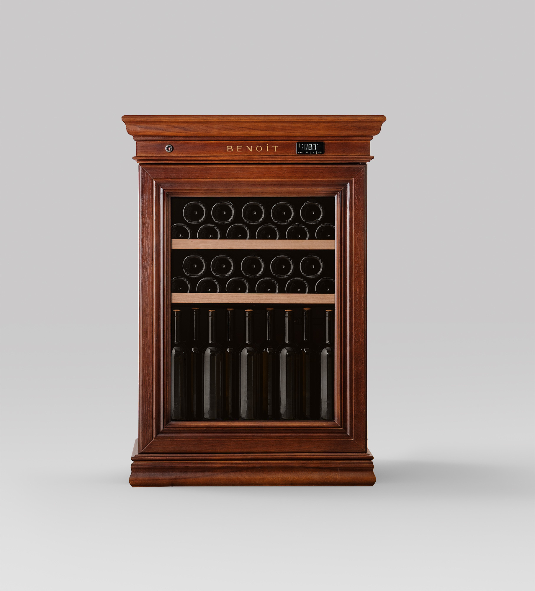 Предметная фотография. Oleg Samoilov is a documentary photographer for brands that value an honest story