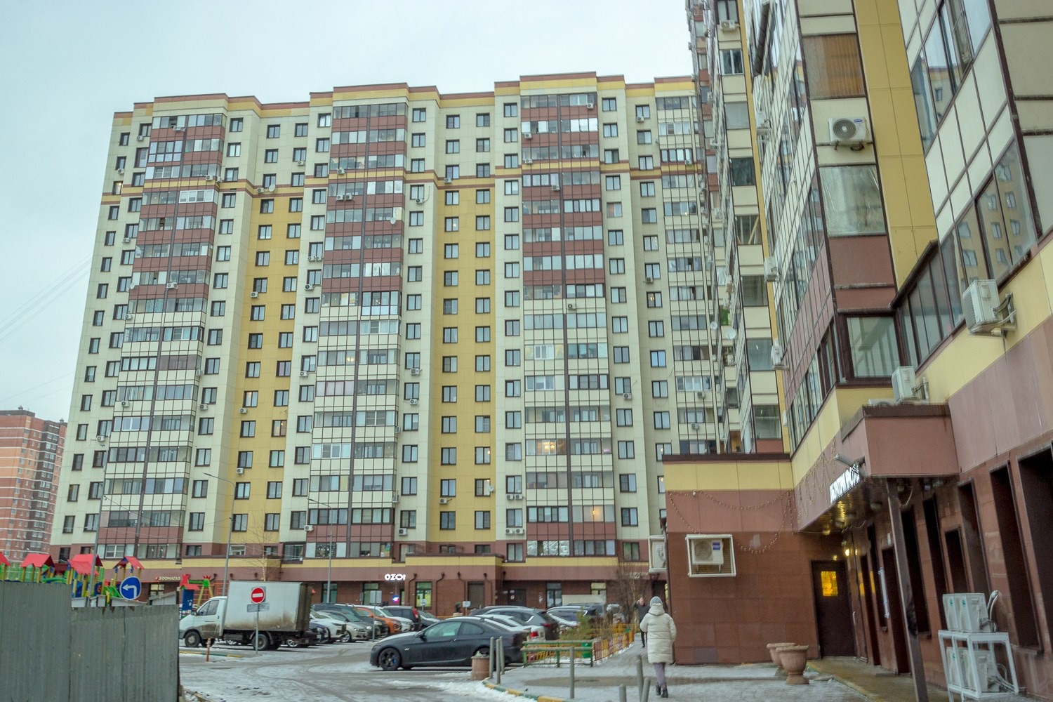 Фотосессия квартиры-студии с хоумстейджиногом. Интерьерный фотограф Москва