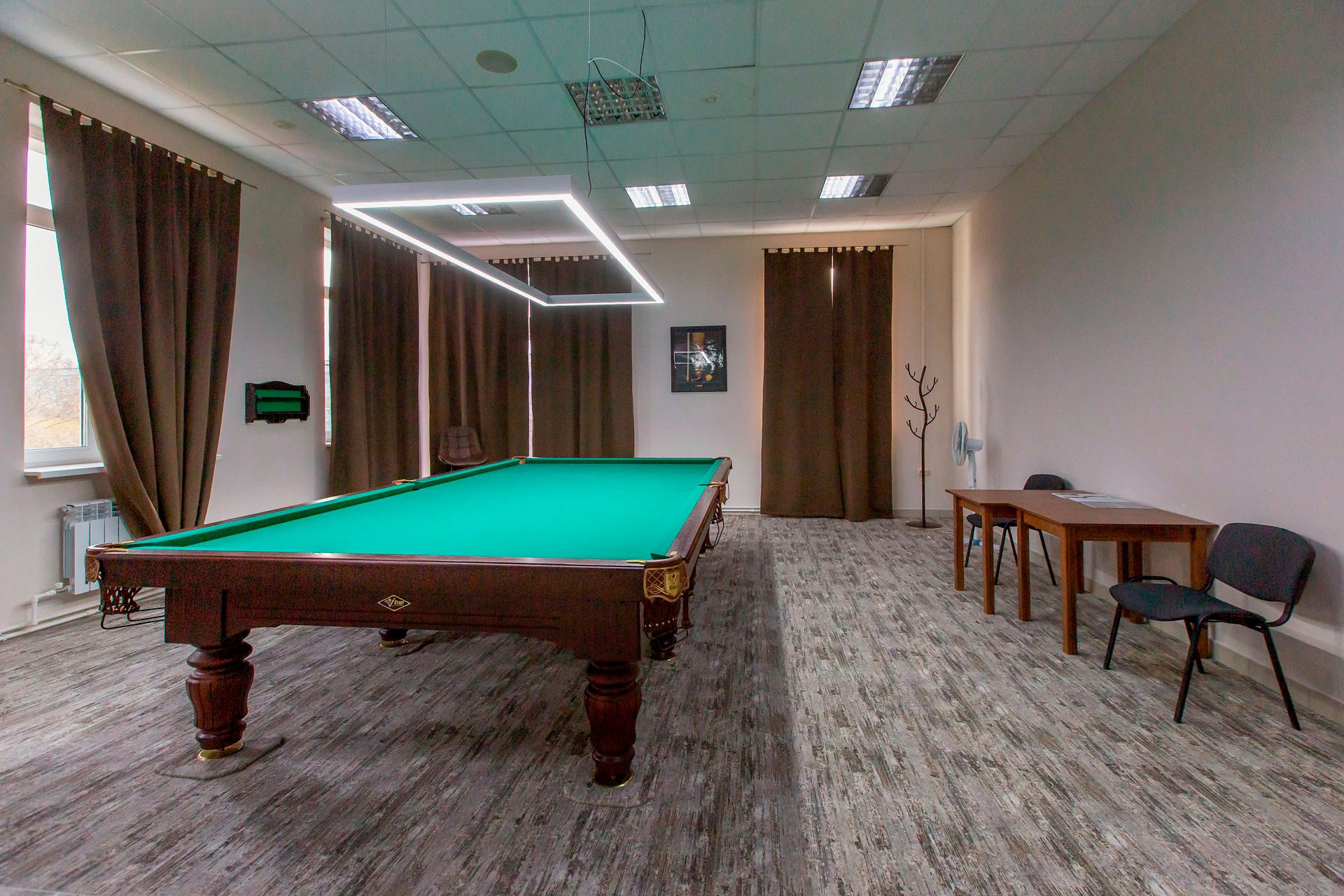 Лента. Коммерческая недвижимость в Санкт-Петербурге