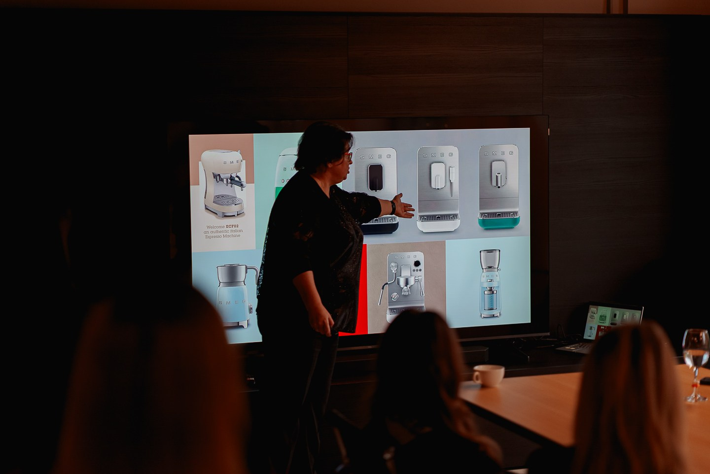 Презентация итальянского бренда SMEG. ВУД ТВОРЕЦ мебельная фабрика|ТВОРЕЦ студия мебели