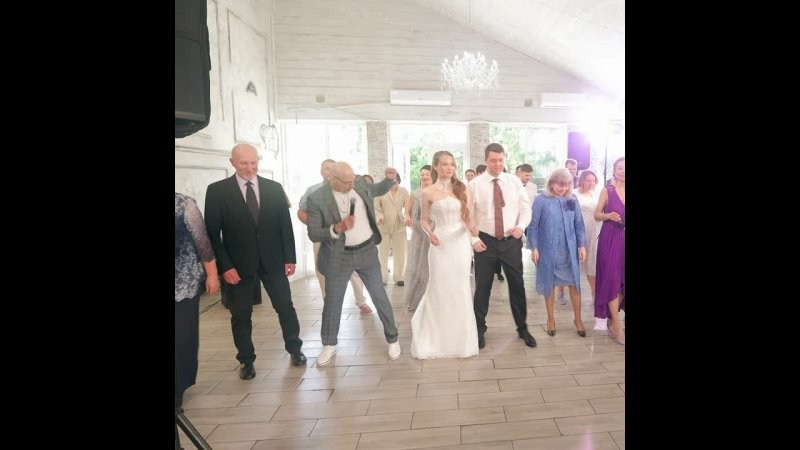 Программа на свадьбу. Ведущий на праздник в Москве / Денис Аганин