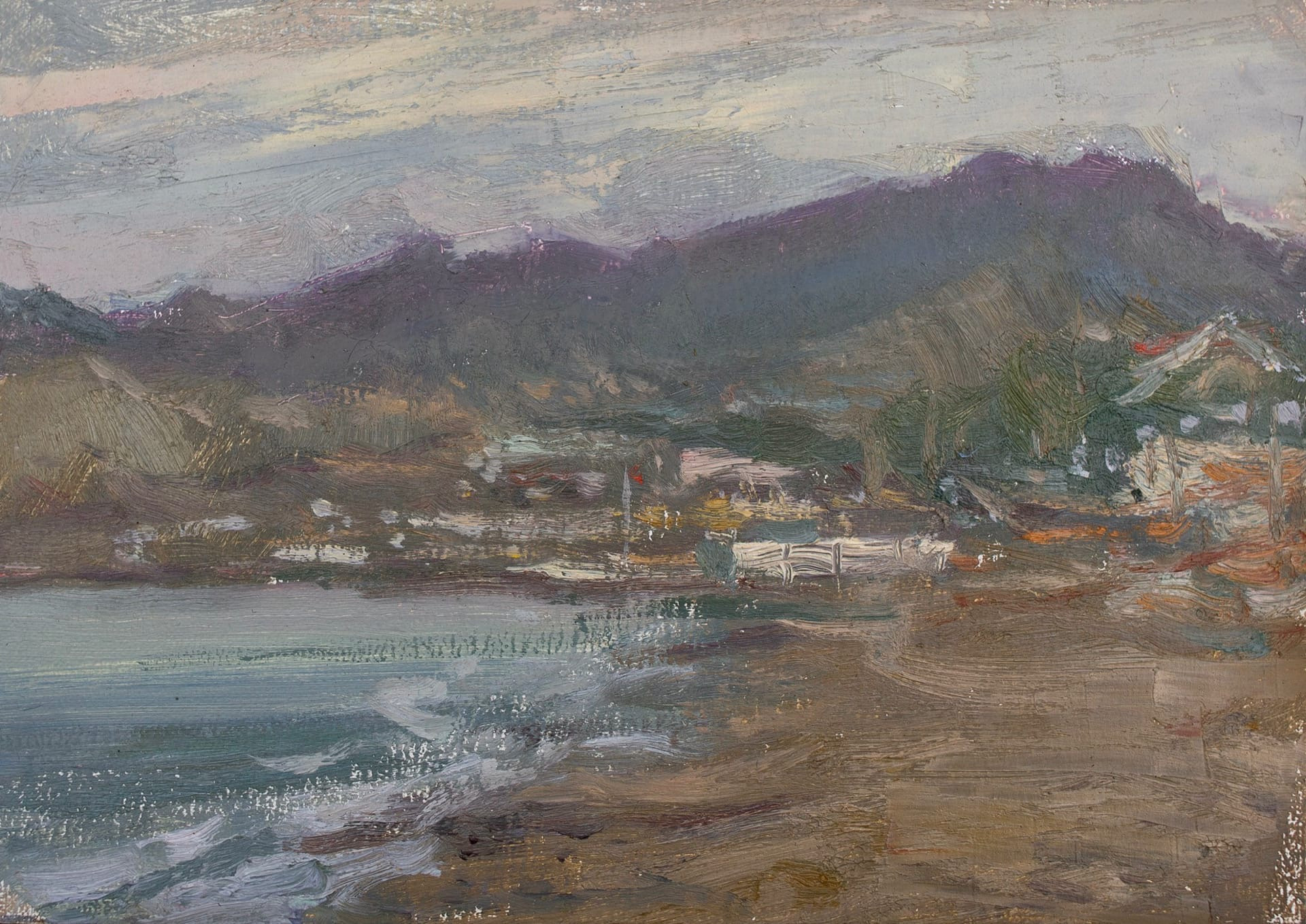 Пустынный пляж в Судаке