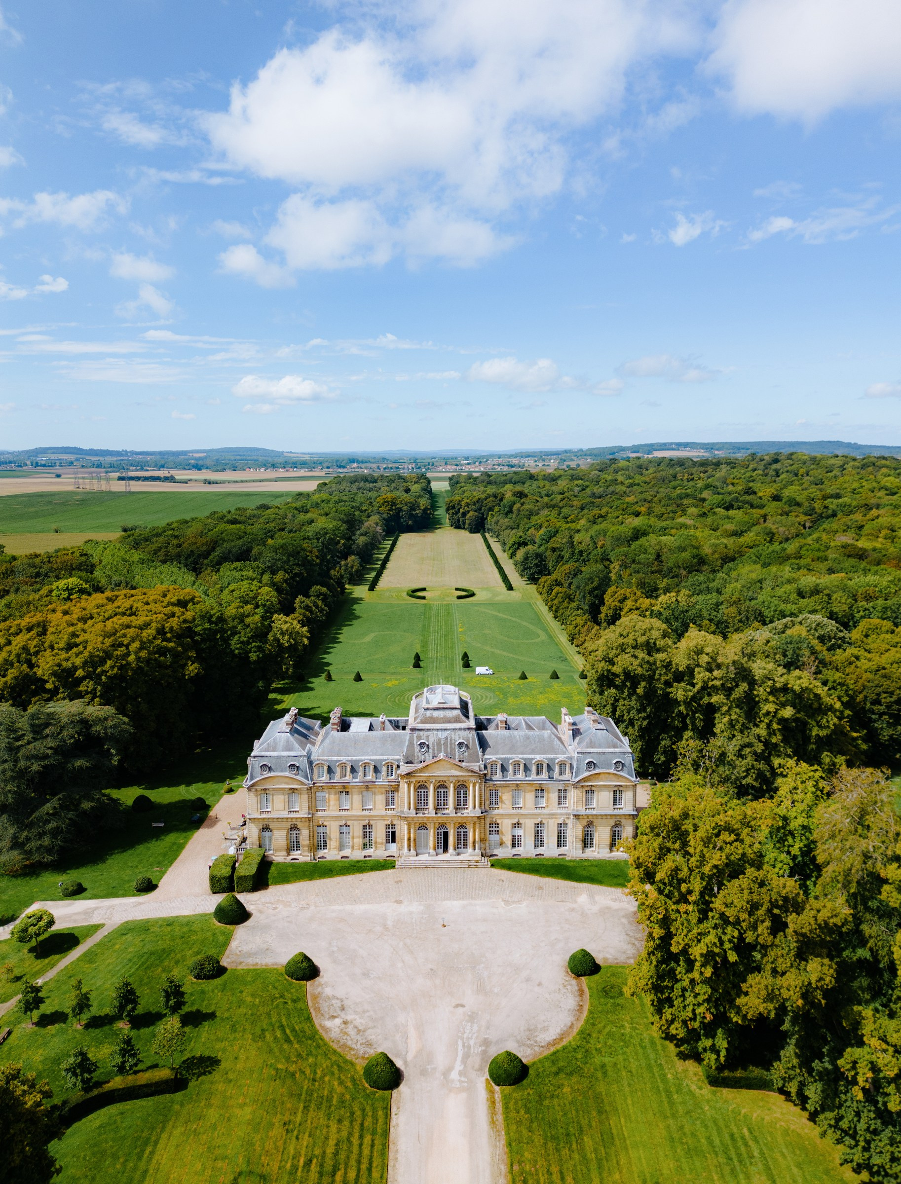 CHÂTEAU PRÈS DE PARIS. Светский свадебный фотограф в Москве и Европе Арсений Прусаков