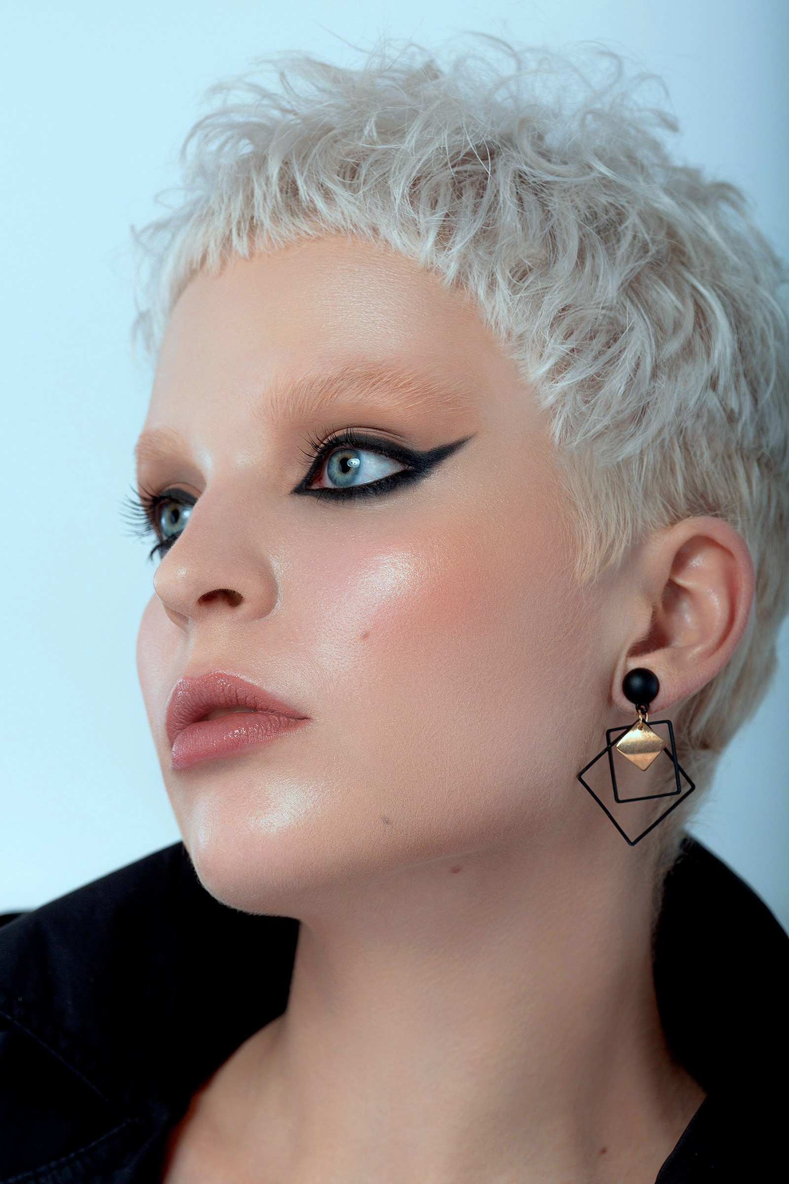 Фотограф в Краснодаре Нани Лоза. Студийная и выездная фотосъёмка